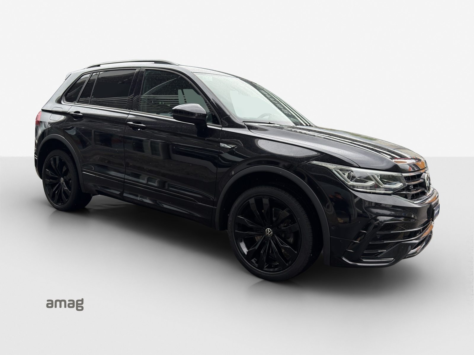 VW Tiguan R-Line, Petrol, Second hand / Used, Automatic - 6