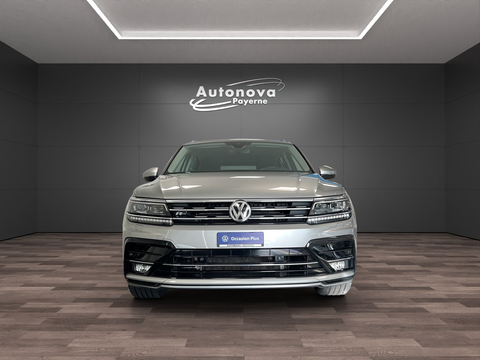 VW Tiguan 1.4TSI Comfortline 4Motion DSG, Essence, Occasion / Utilisé, Automatique - 2