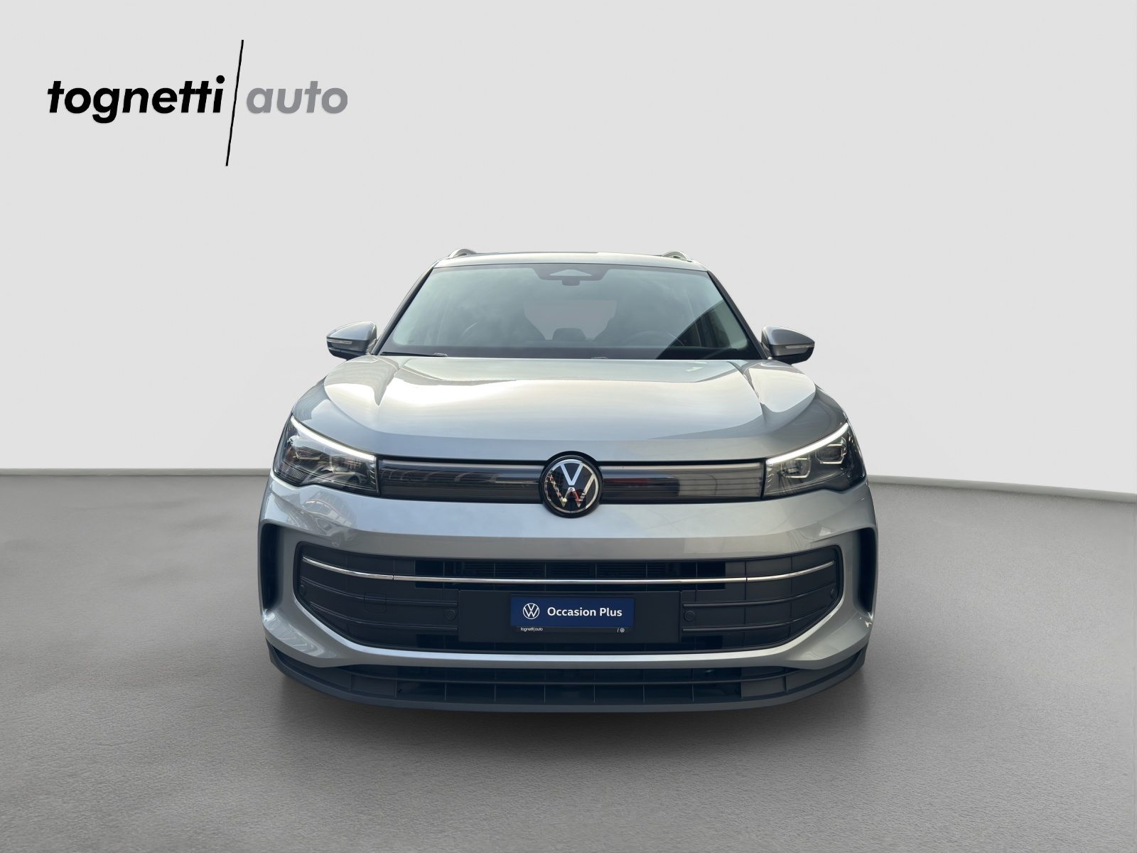 VW Tiguan UNITED, Essence, Occasion / Utilisé, Automatique - 7