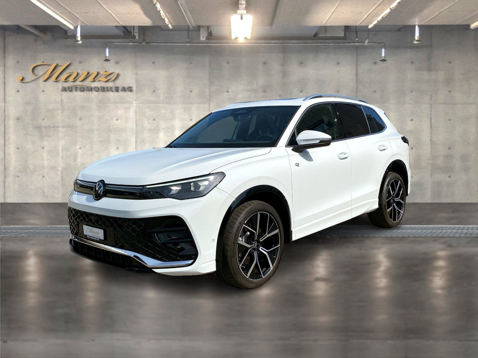 VW Tiguan 2.0 TSI 266PS DSG R-Line 4Motion **Panorama-Schieb