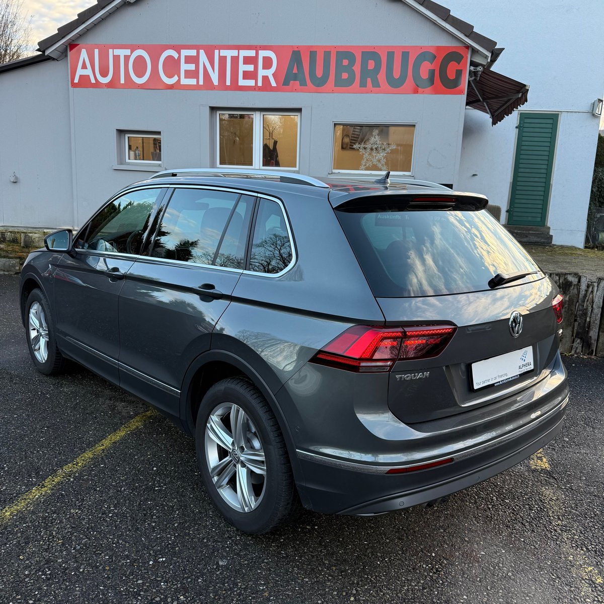 VW Tiguan 2.0 TDI SCR Highline 4Motion DSG *Anhängerkupplun, Diesel, Second hand / Used, Automatic - 4