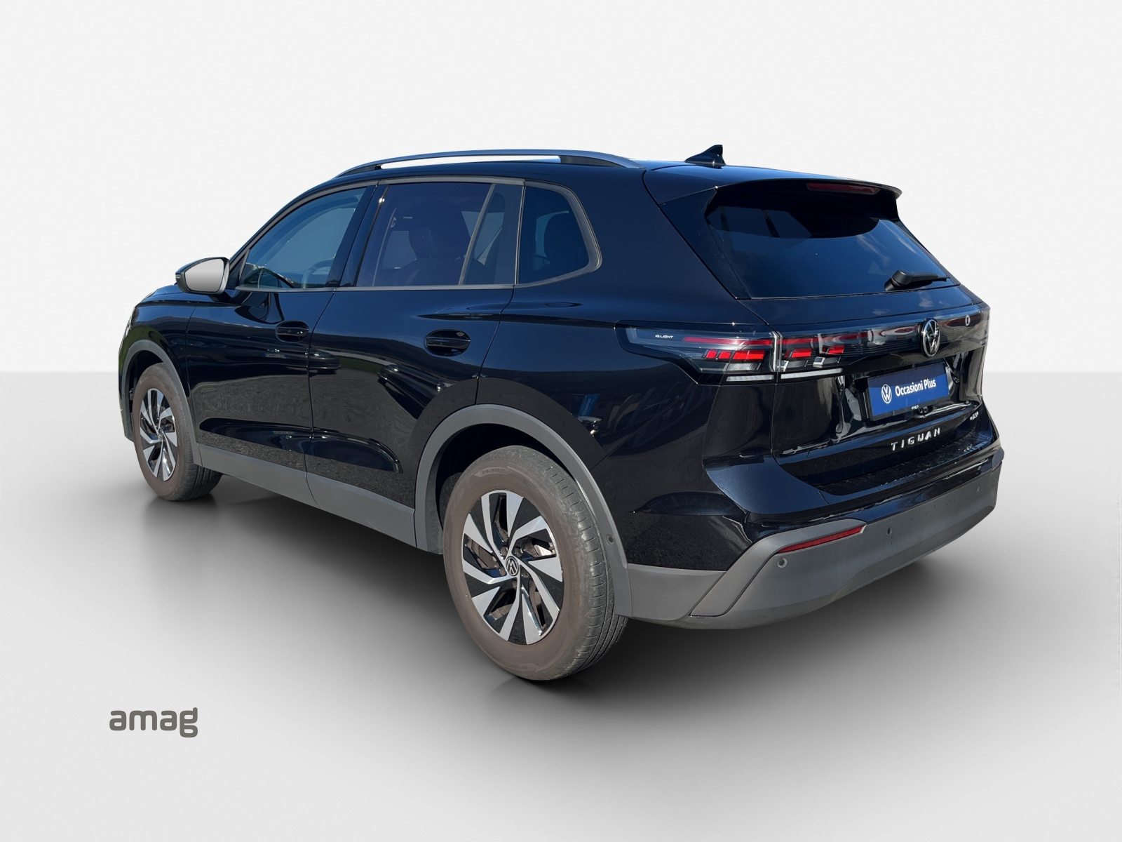 VW Tiguan UNITED, Benzina, Occasioni / Usate, Automatico - 3