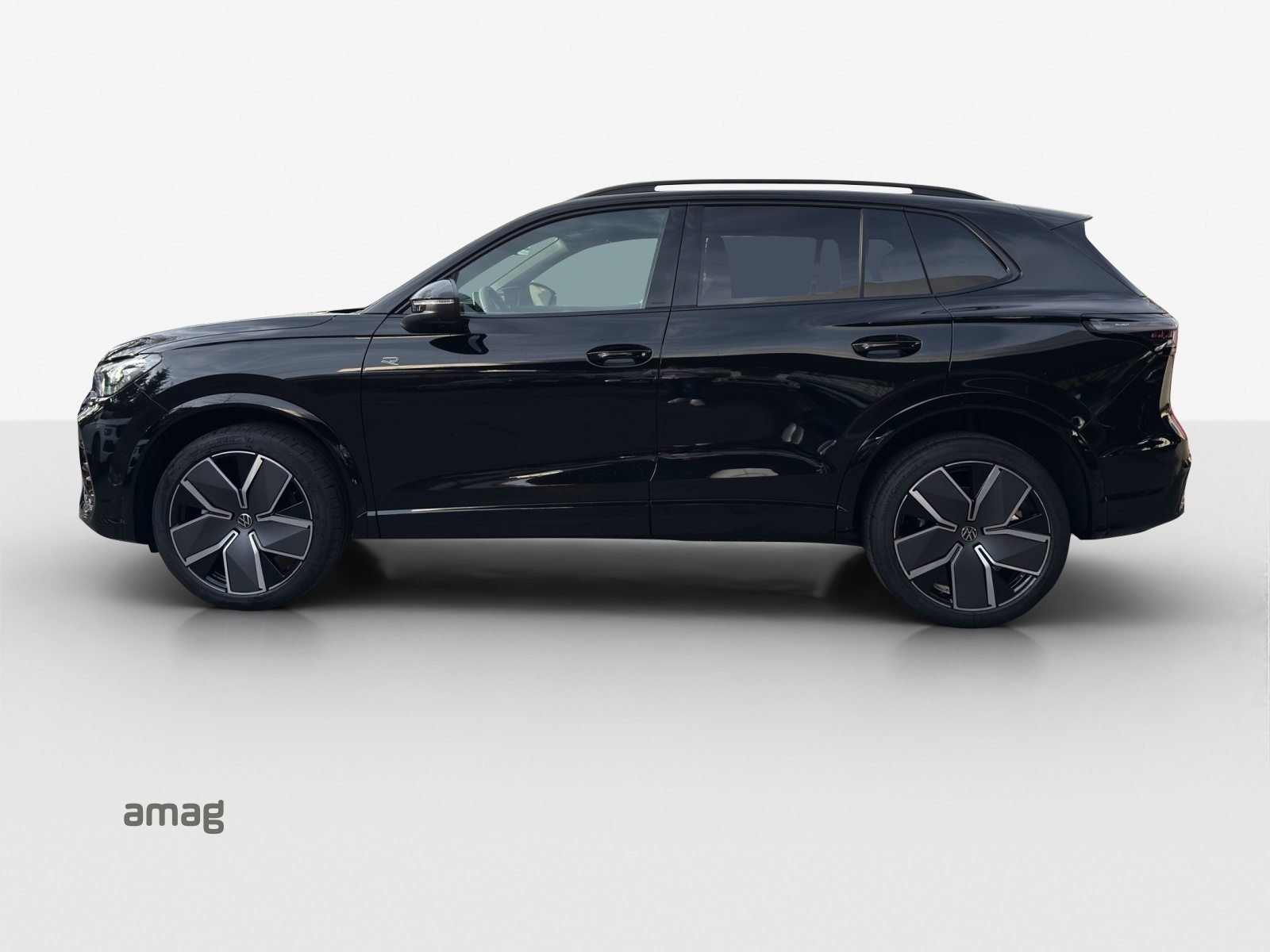 VW Tiguan R-Line, Benzin, Occasion / Gebraucht, Automatik - 2