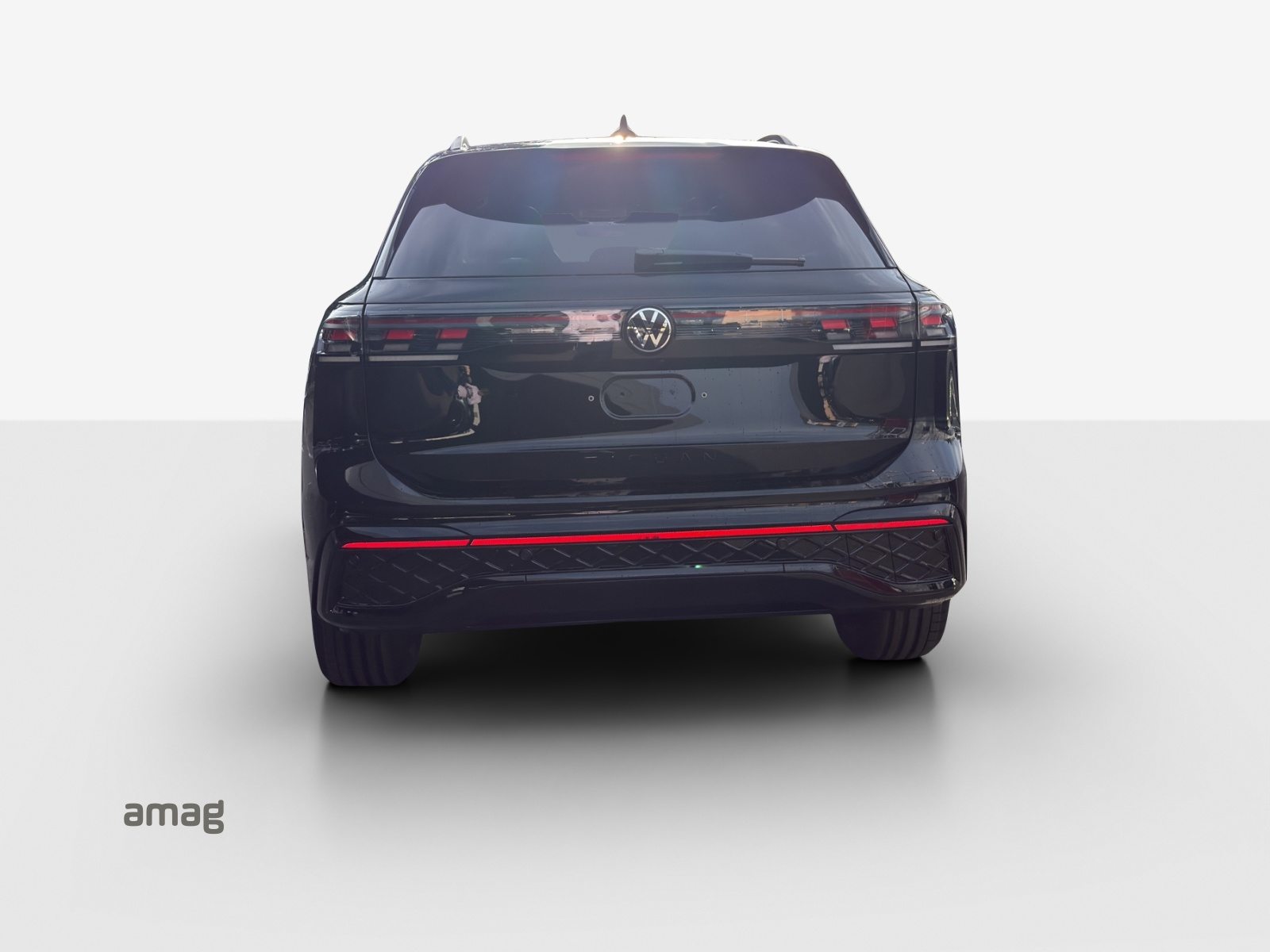 VW Tiguan R-Line, Benzin, Occasion / Gebraucht, Automatik - 4