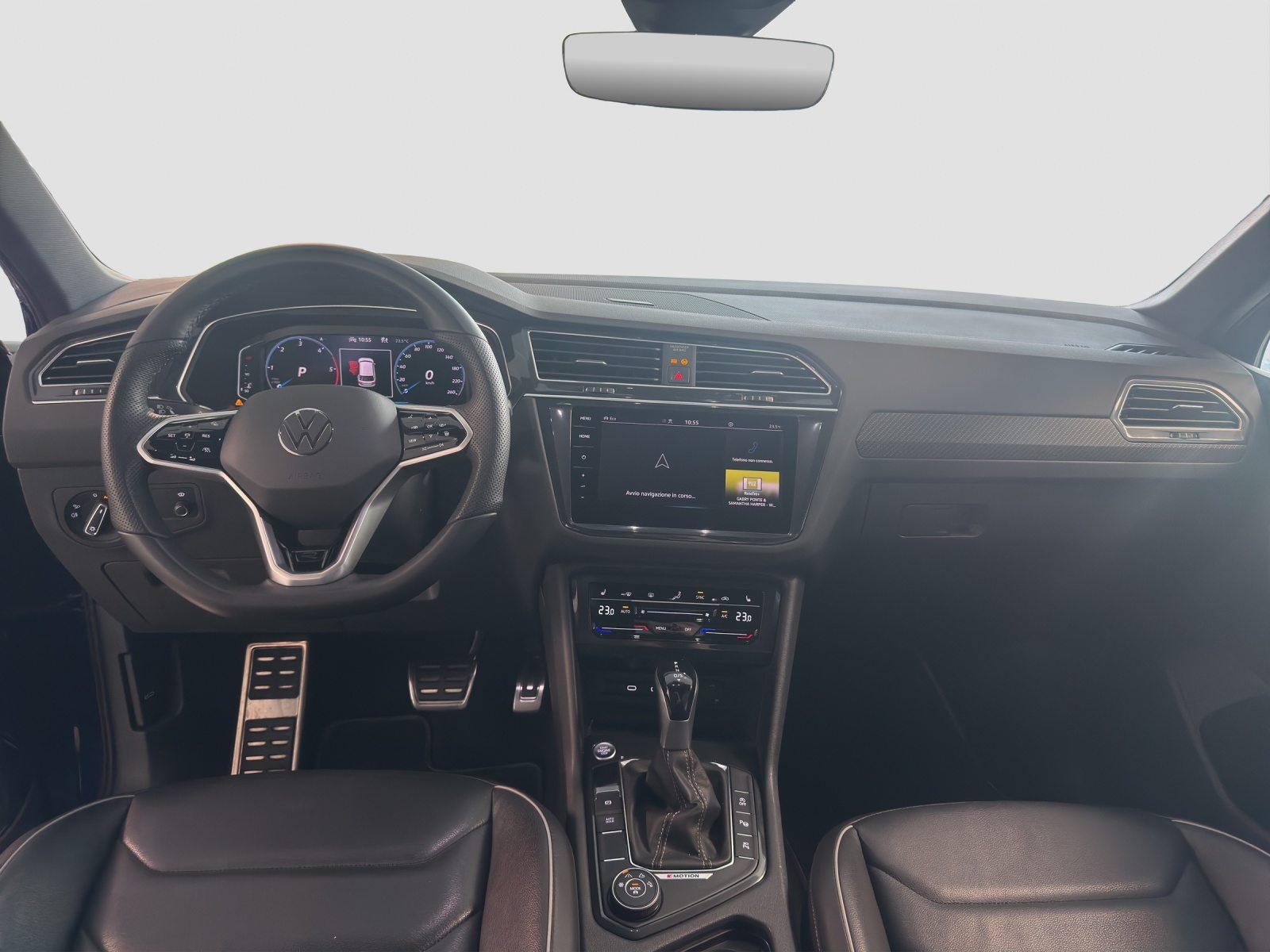 VW Tiguan R-Line SELECTION, Diesel, Occasion / Gebraucht, Automatik - 7