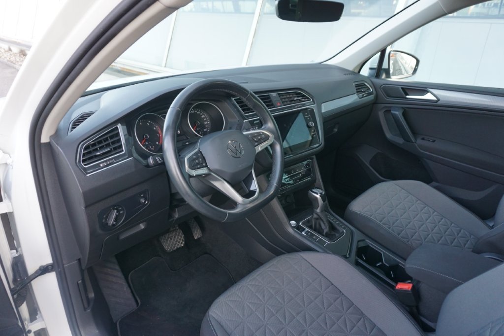 VW Tiguan 1.5 TSI Life DSG 2WD, Benzin, Occasion / Gebraucht, Automatik - 4