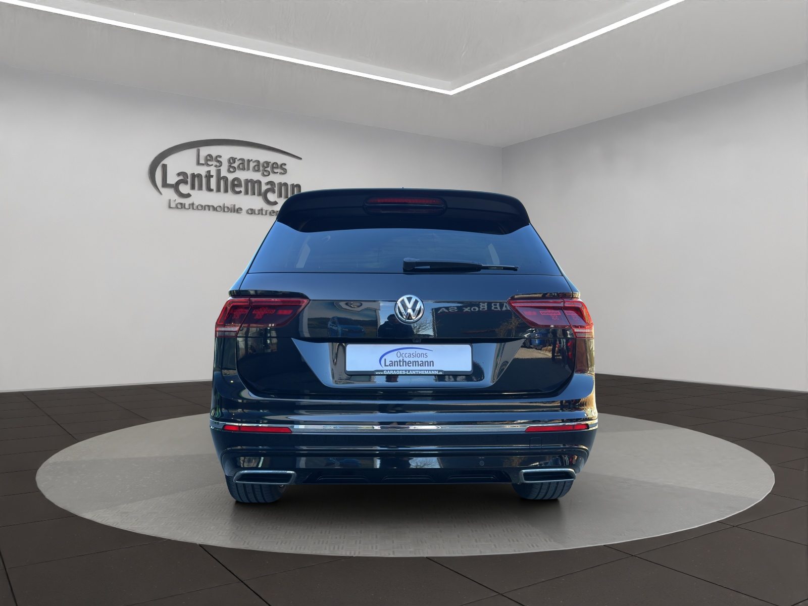 VW Tiguan Allspace Highline, Diesel, Second hand / Used, Automatic - 4