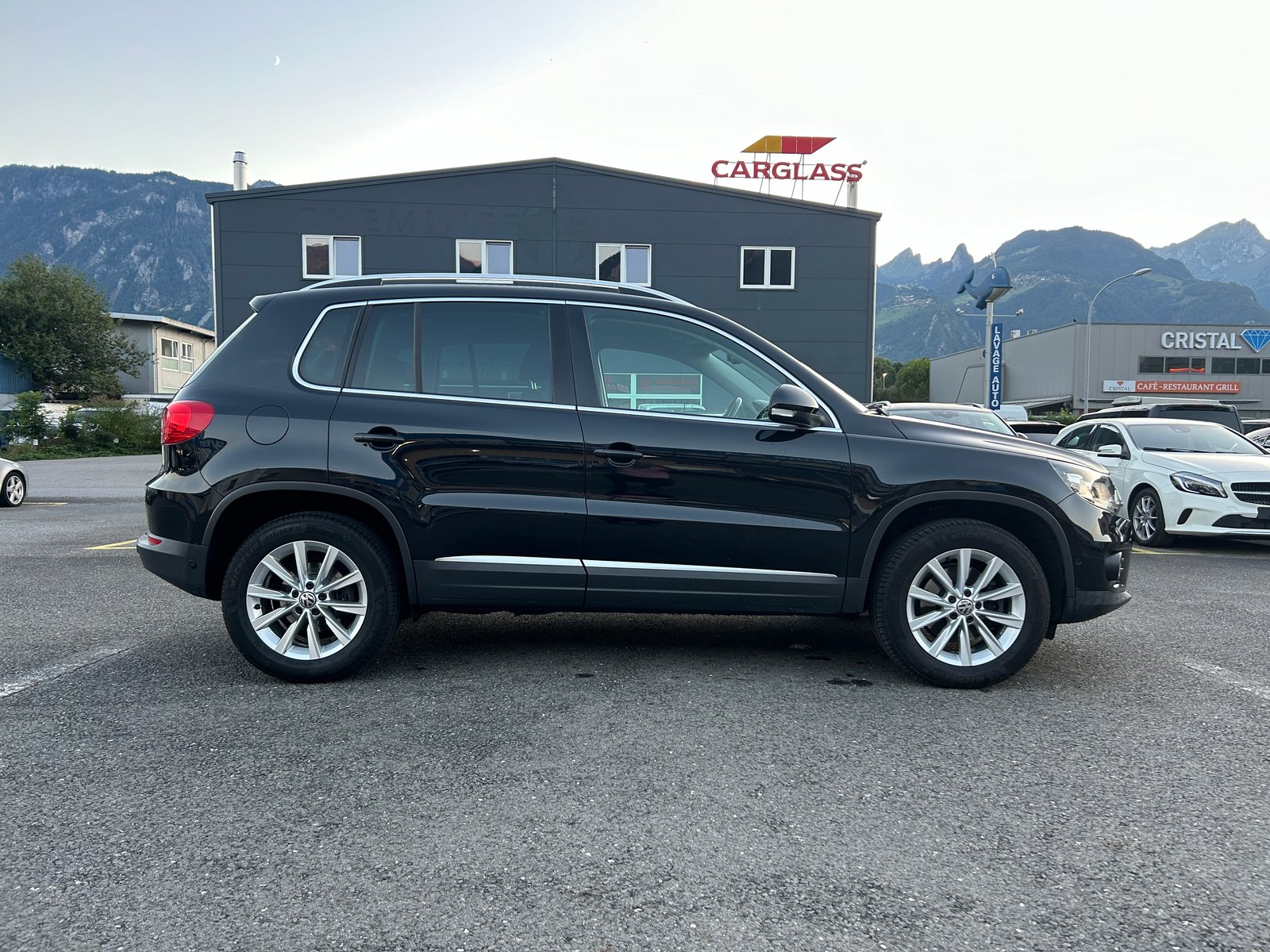 VW Tiguan 2.0 TDI BlueMotion SportStyle 4Motion, Diesel, Occasion / Utilisé, Manuelle - 4