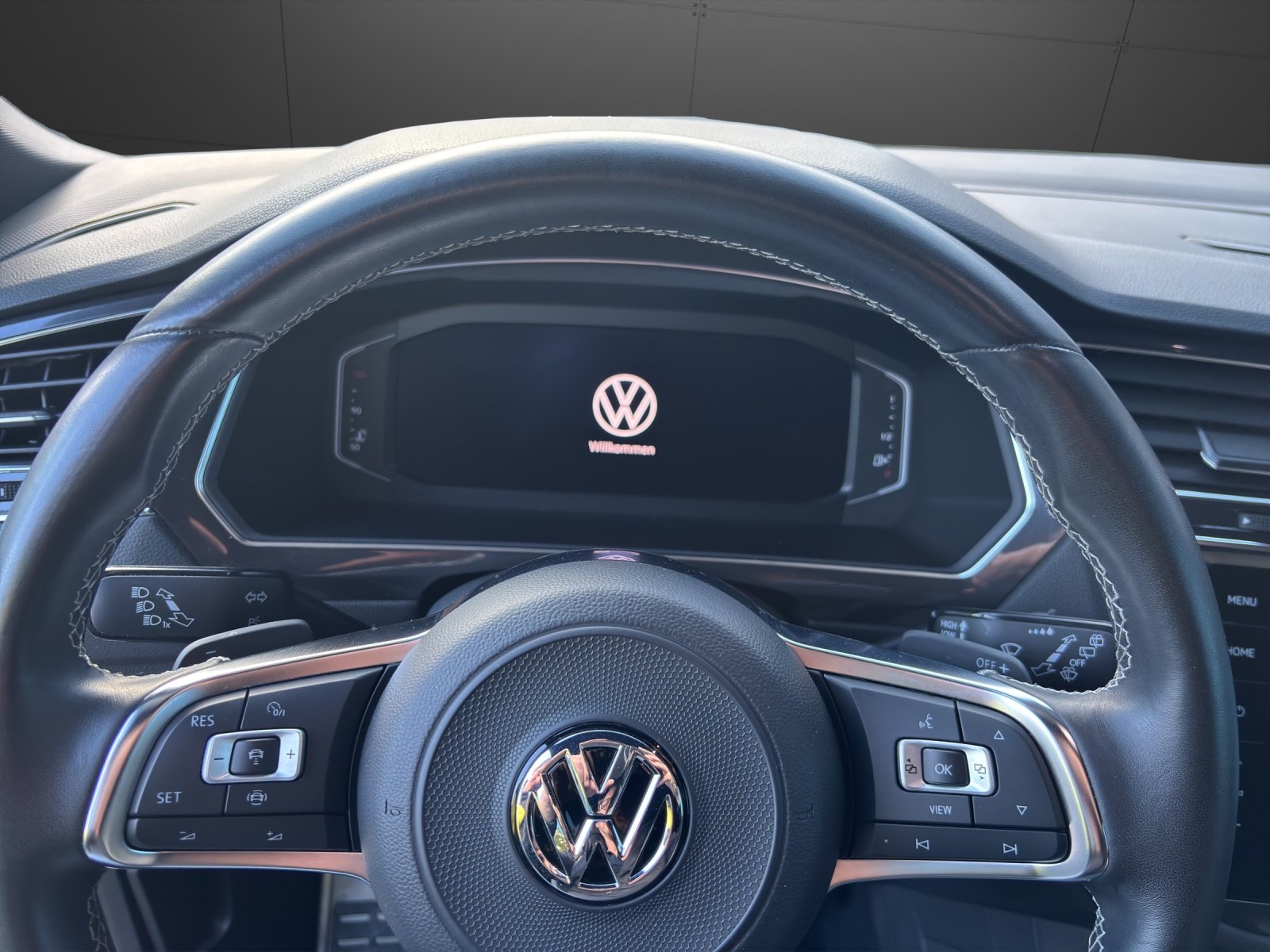 VW Tiguan Allspace 2.0 TDI SCR Highline 4MotionDSG, Diesel, Occasion / Gebraucht, Automatik - 7