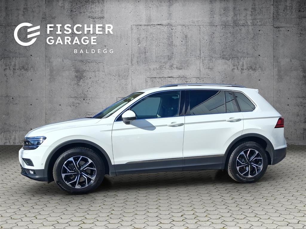 VW Tiguan Comfortline, Petrol, Second hand / Used, Automatic - 4