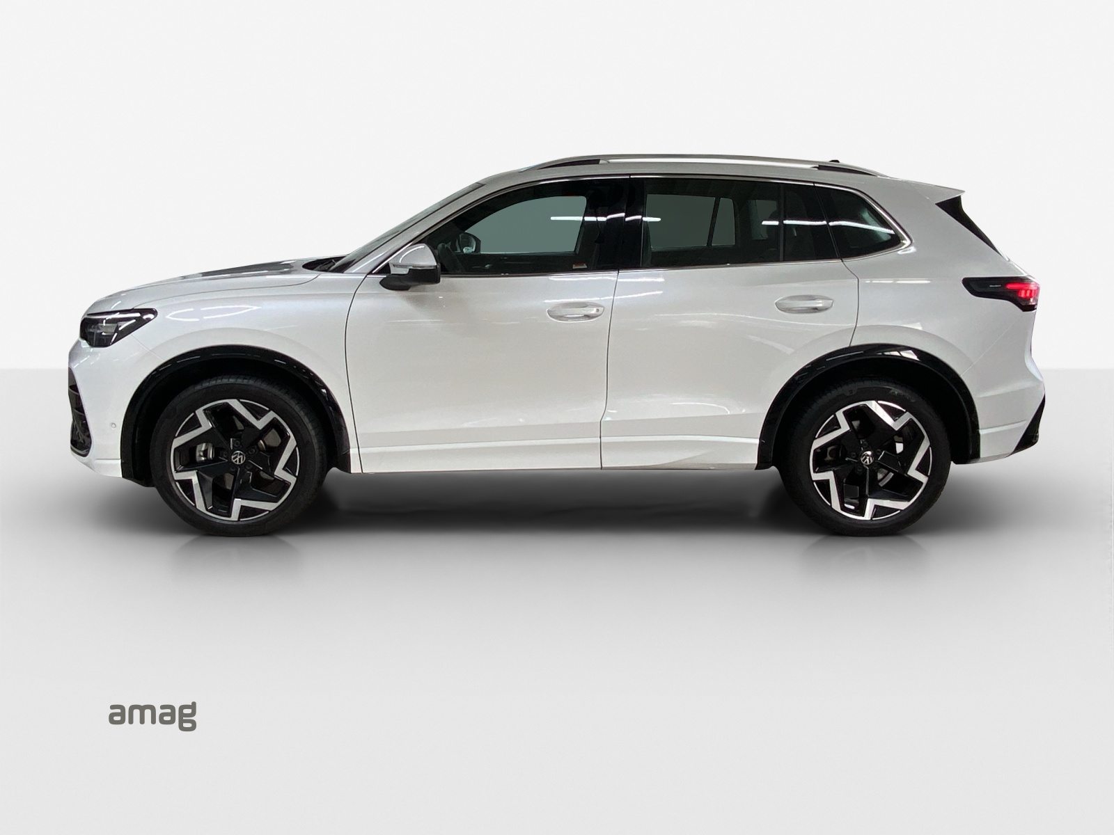 VW Tiguan R-Line, Diesel, Occasion / Gebraucht, Automatik - 2