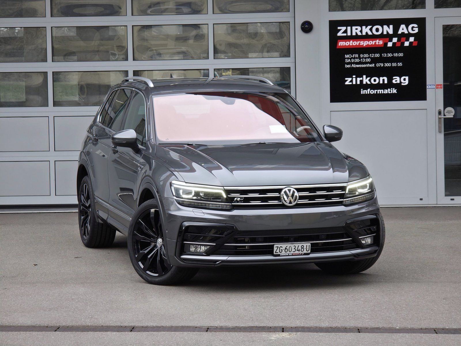 VW Tiguan 2.0 TSI R-Line HighLine DGS 4Motion ABT, Petrol, Second hand / Used, Automatic - 2