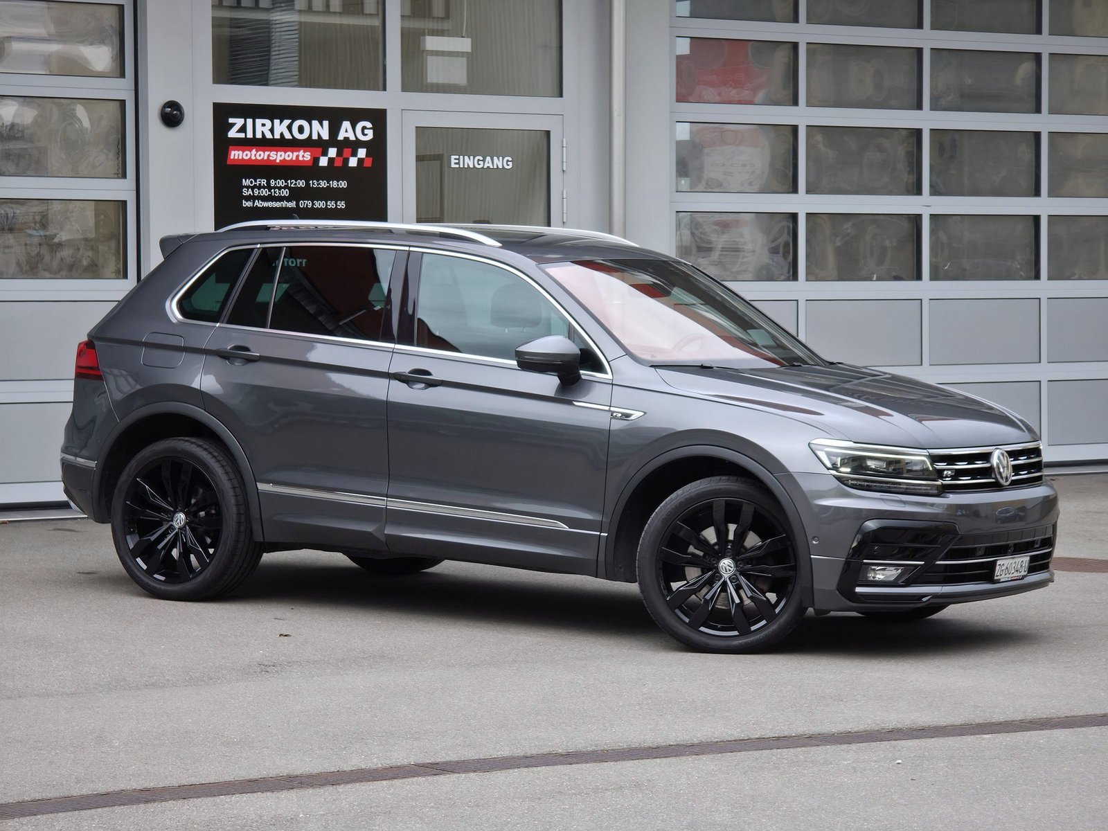 VW Tiguan 2.0 TSI R-Line HighLine DGS 4Motion ABT, Petrol, Second hand / Used, Automatic - 4