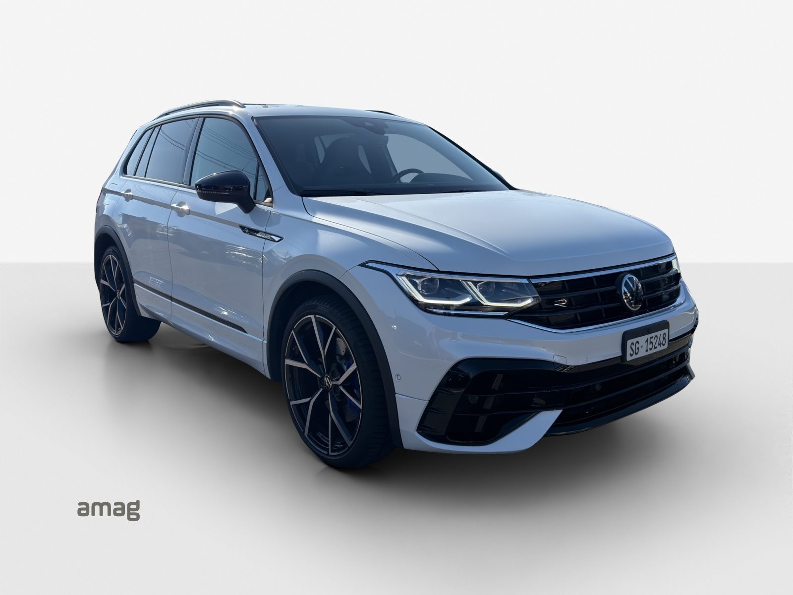 VW Tiguan R 75 Edition, Benzin, Occasion / Gebraucht, Automatik - 6