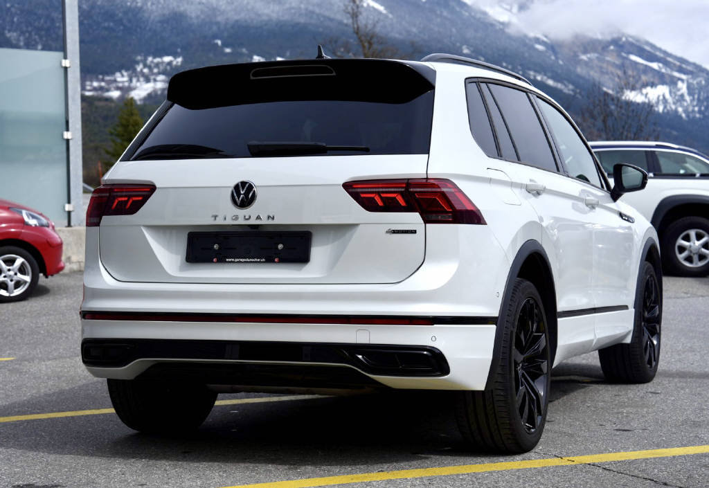 VW Tiguan 2.0 TSI R-Line DSG, Benzin, Occasion / Gebraucht, Automatik - 7