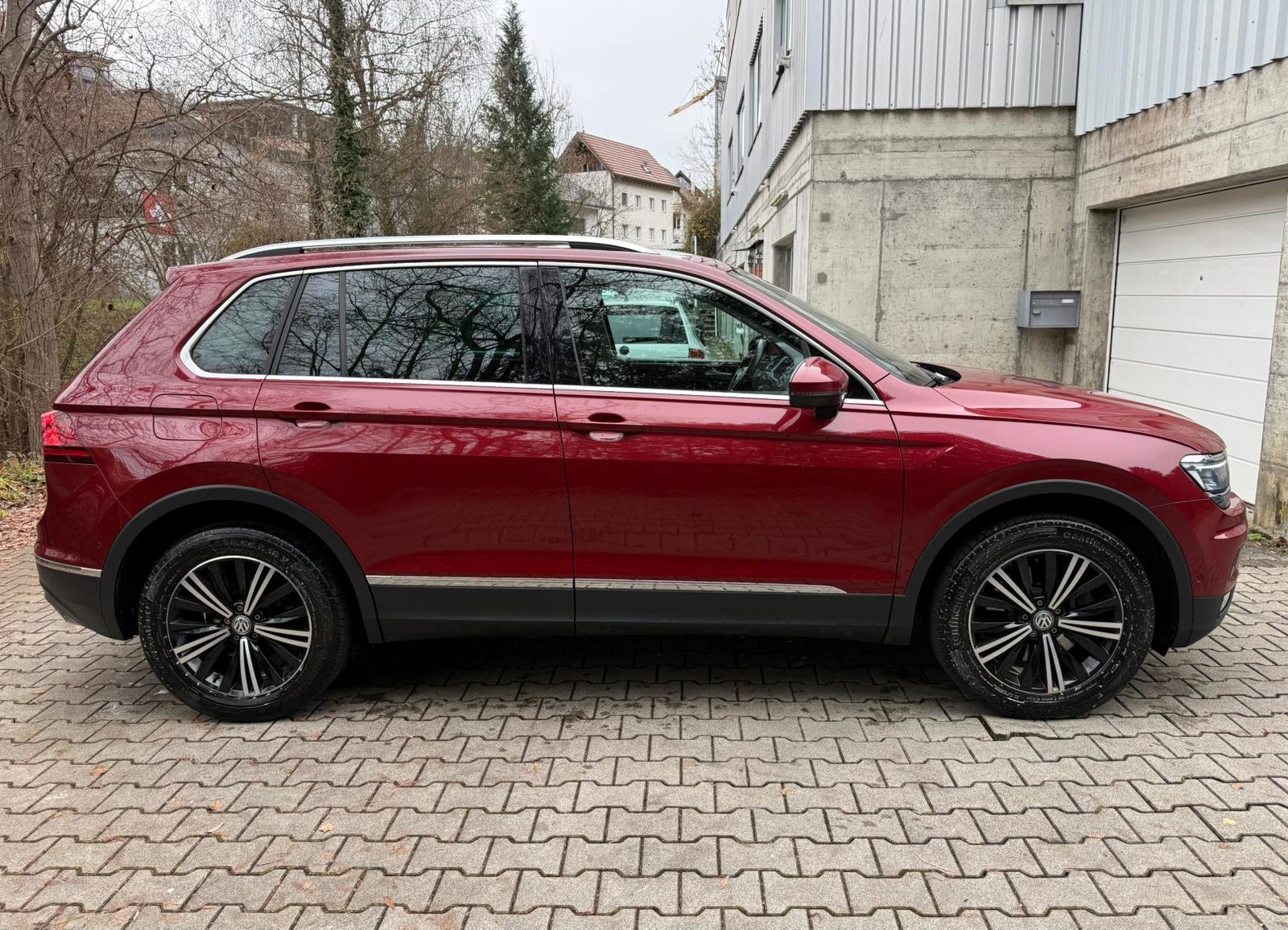VW Tiguan 2.0TSI Highline 4Motion DSG, Petrol, Second hand / Used, Automatic - 7