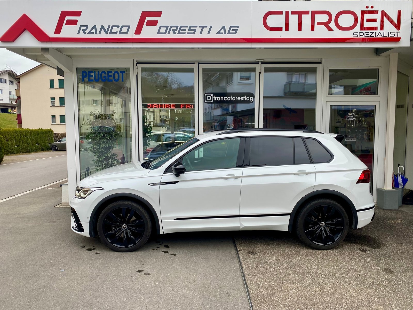 VW Tiguan 2.0 TDI SCR R-Line 4Motion DSG