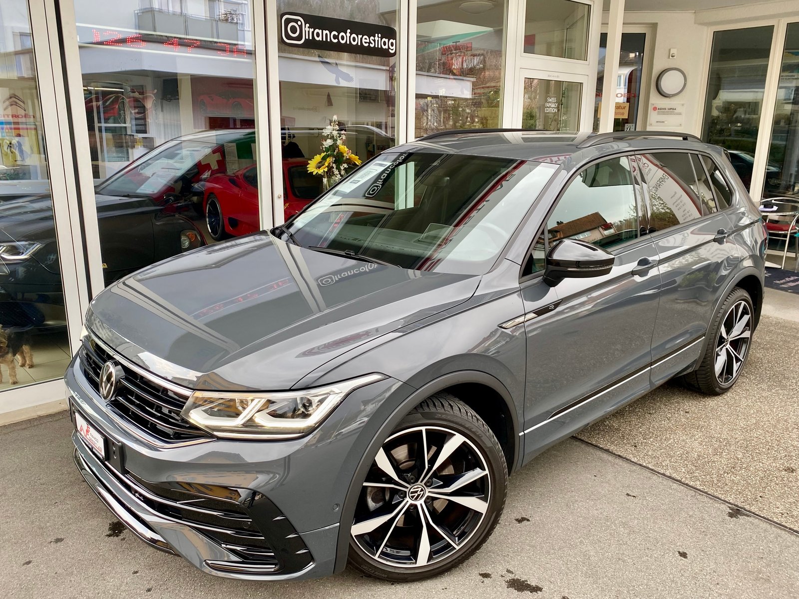 VW Tiguan 2.0 TDI SCR R-Line 4Motion DSG, Diesel, Occasioni / Usate, Automatico - 2