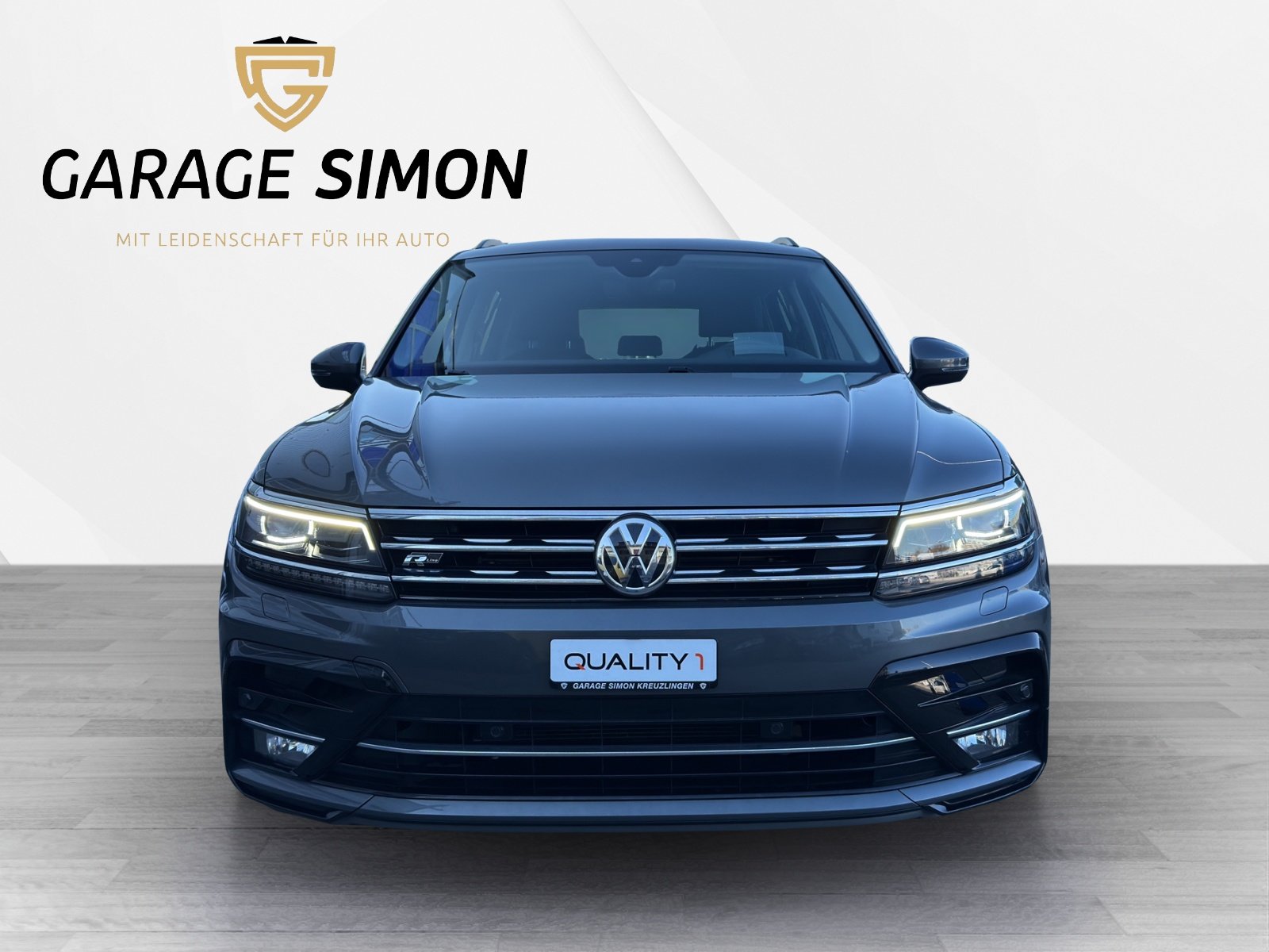 VW Tiguan 2.0TSI R-LINE 4Motion DSG *** DISTANZREGLER / AHK, Benzin, Occasion / Gebraucht, Automatik - 2
