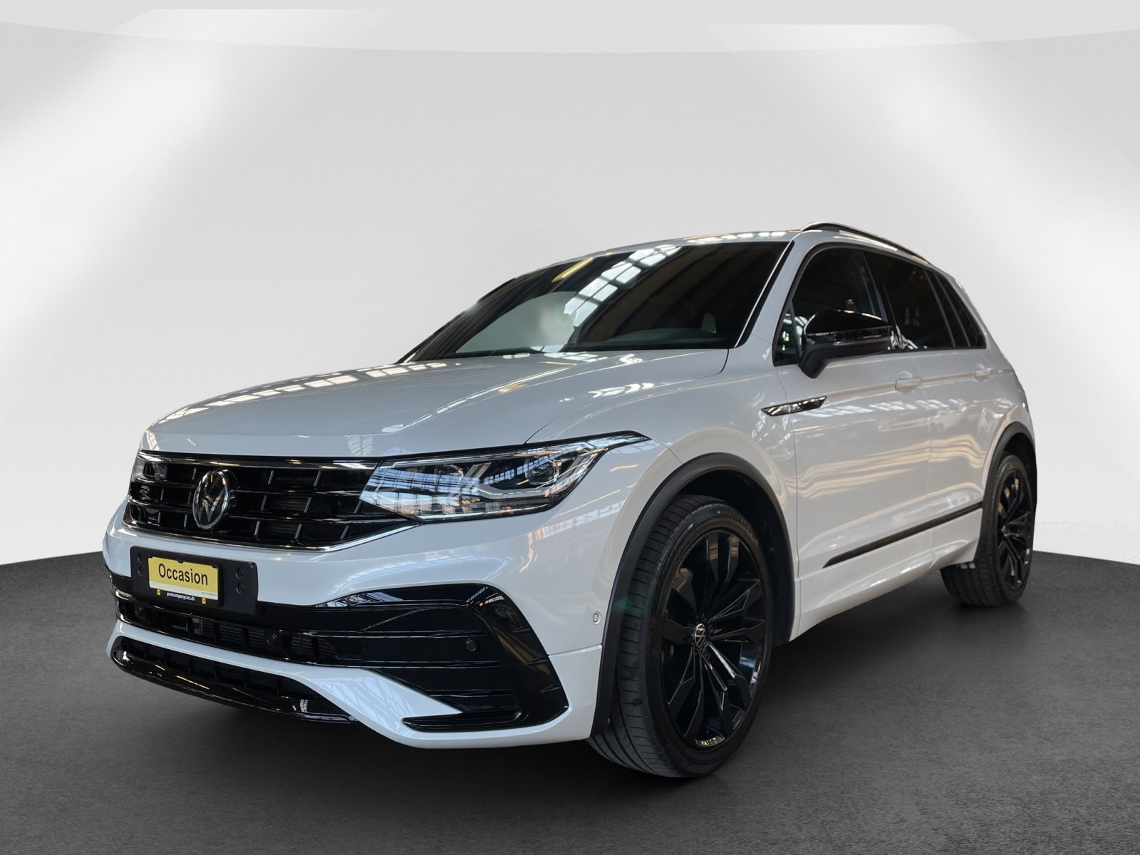 VW Tiguan 2.0 TDI SCR R-Line DSG, Diesel, Second hand / Used, Automatic - 3