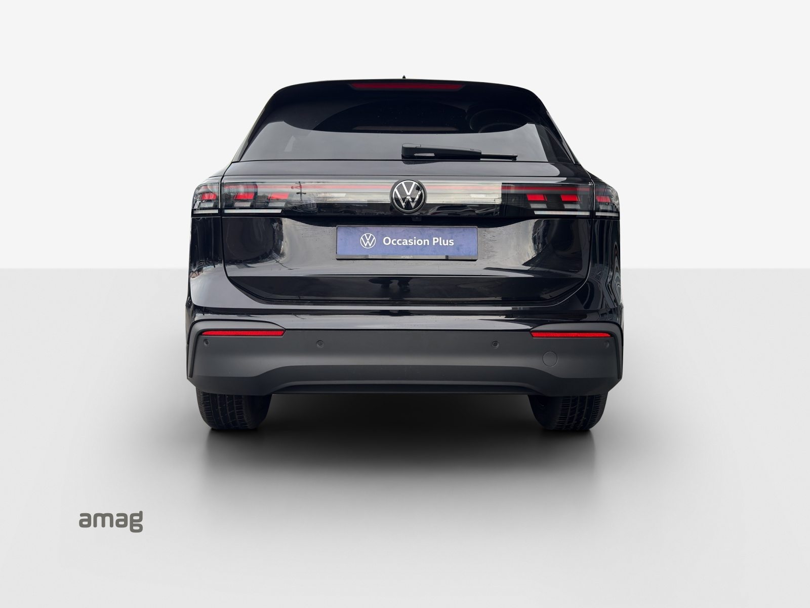 VW Tiguan UNITED, Petrol, Second hand / Used, Automatic - 4
