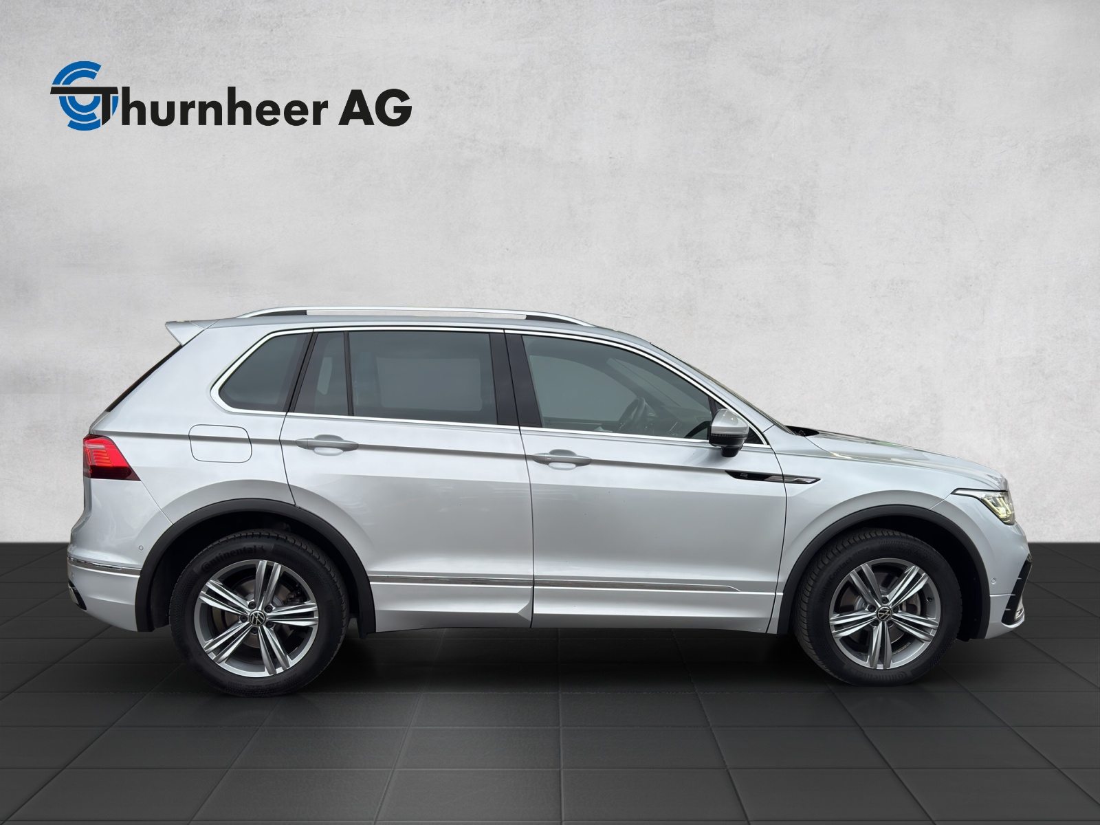 VW Tiguan R-Line SELECTION, Diesel, Occasion / Gebraucht, Automatik - 6