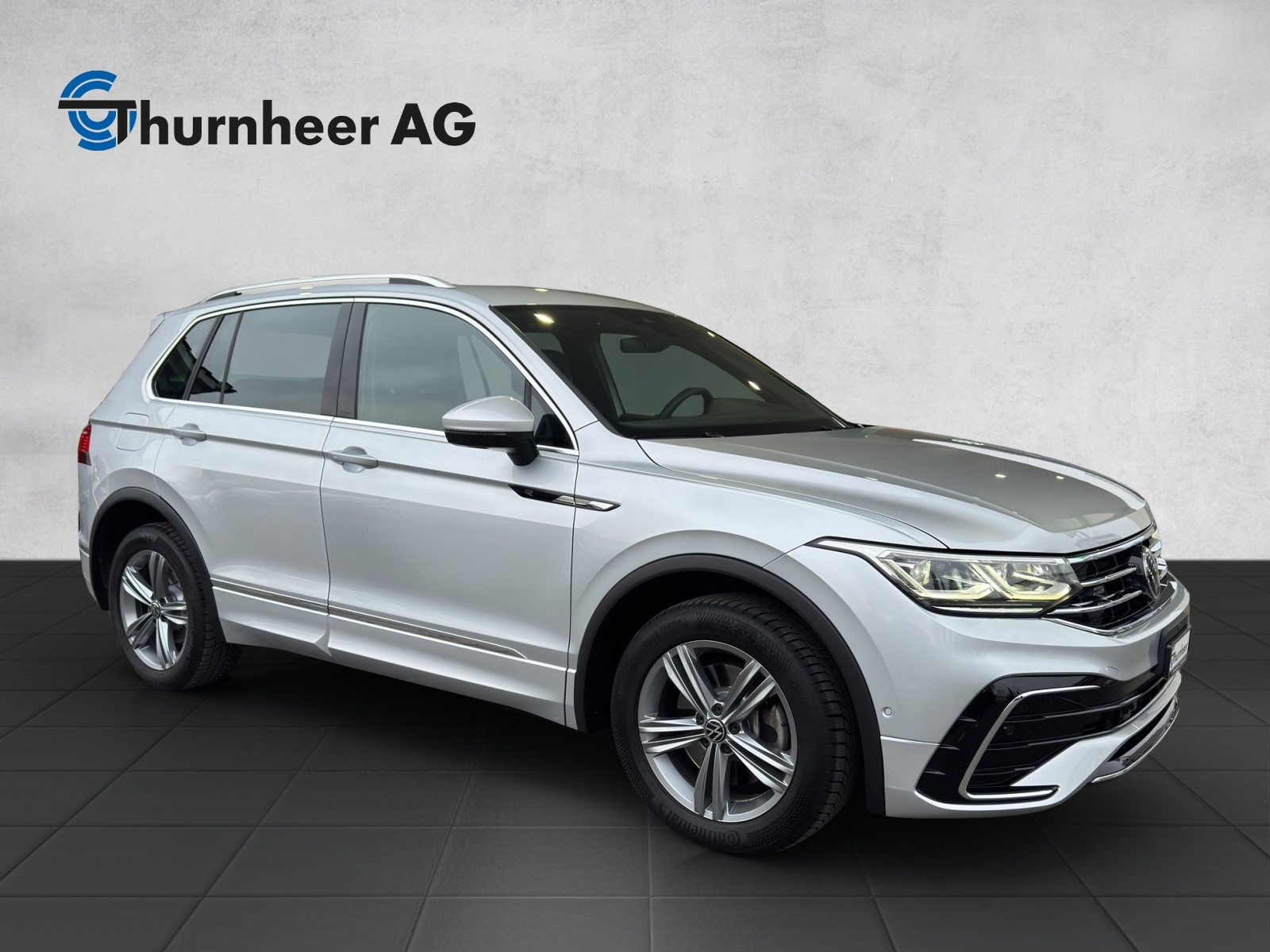 VW Tiguan R-Line SELECTION, Diesel, Occasion / Gebraucht, Automatik - 7