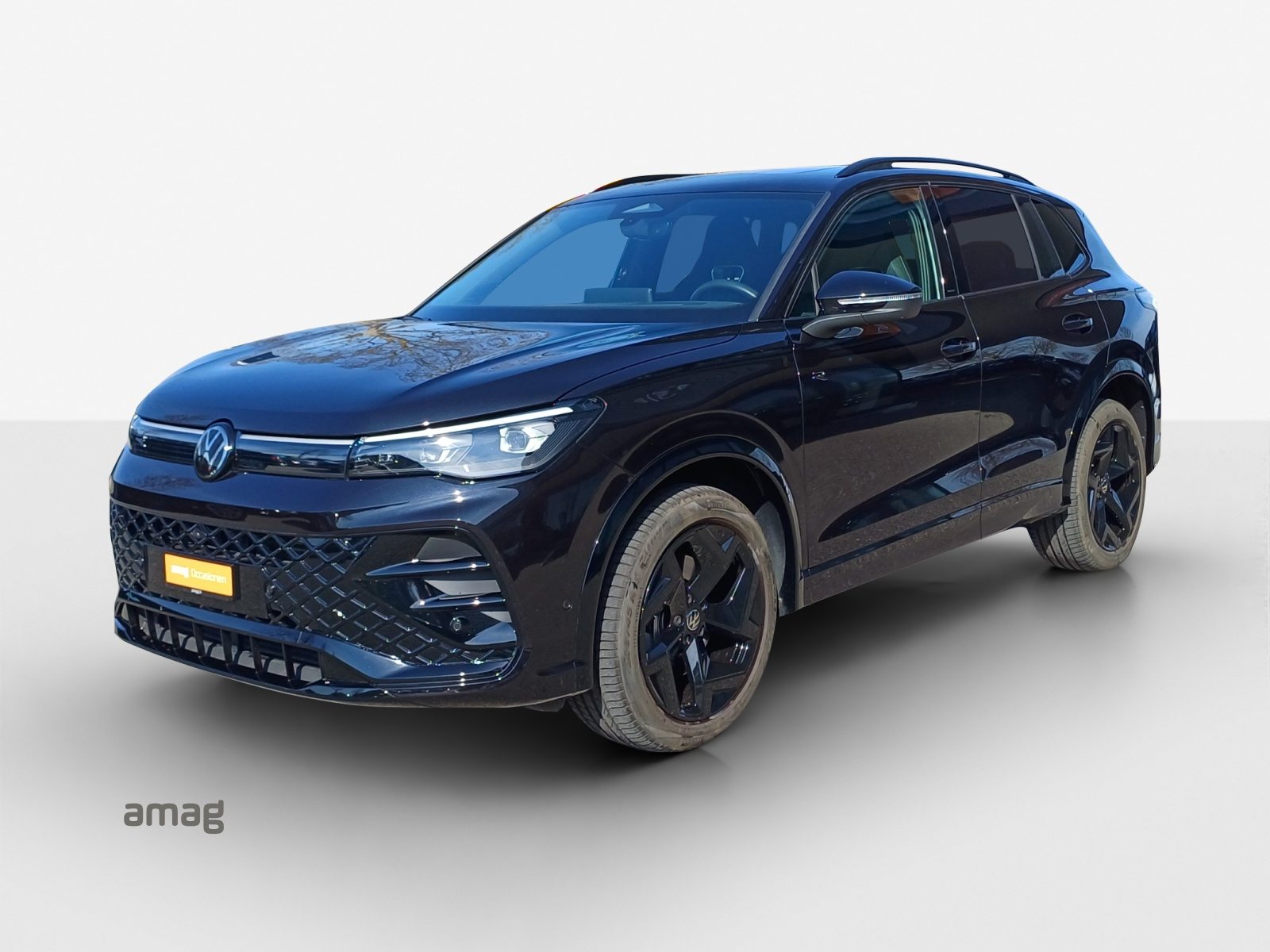 VW Tiguan R-Line