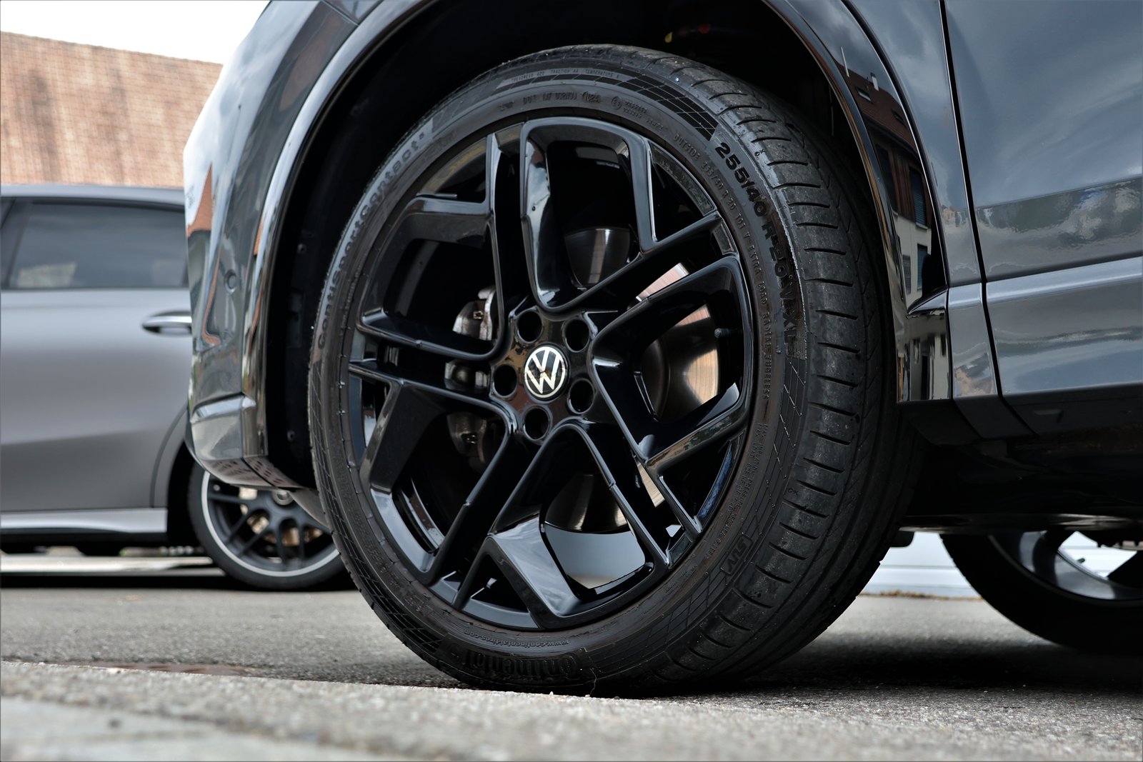 VW Tiguan 2.0 TDI SCR United 4Motion DSG R-Line (CH) + 2.5T, Diesel, Occasioni / Usate, Automatico - 7
