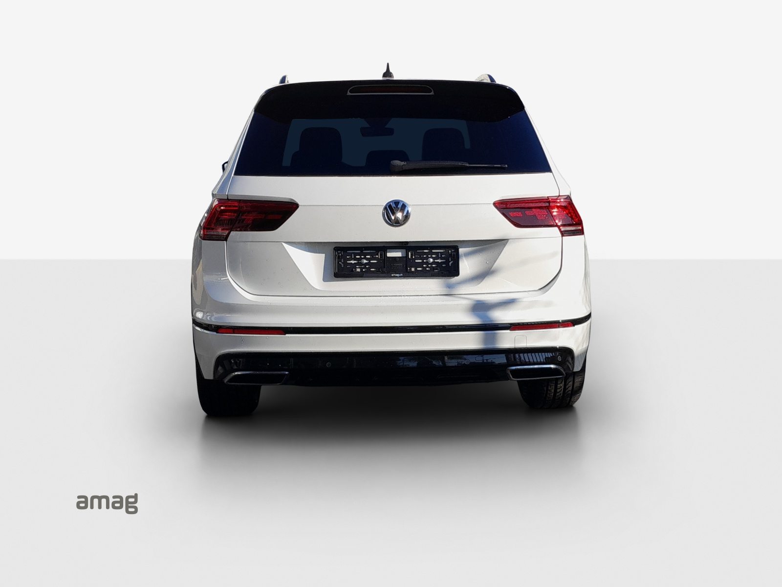 VW Tiguan Highline, Essence, Occasion / Utilisé, Automatique - 4