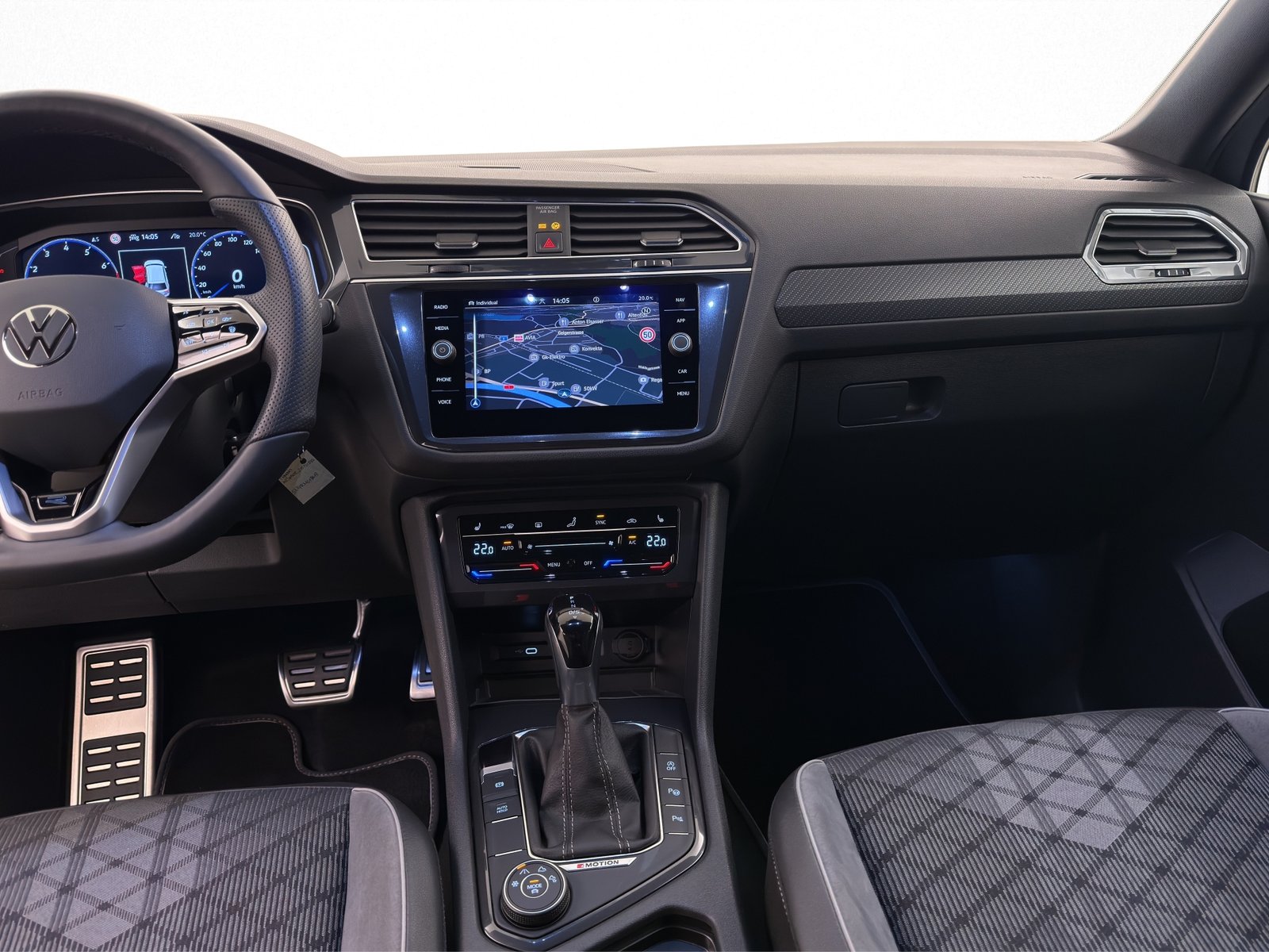 VW Tiguan Allspace 2.0 TSI R-Line DSG 4Motion, Essence, Occasion / Utilisé, Automatique - 7