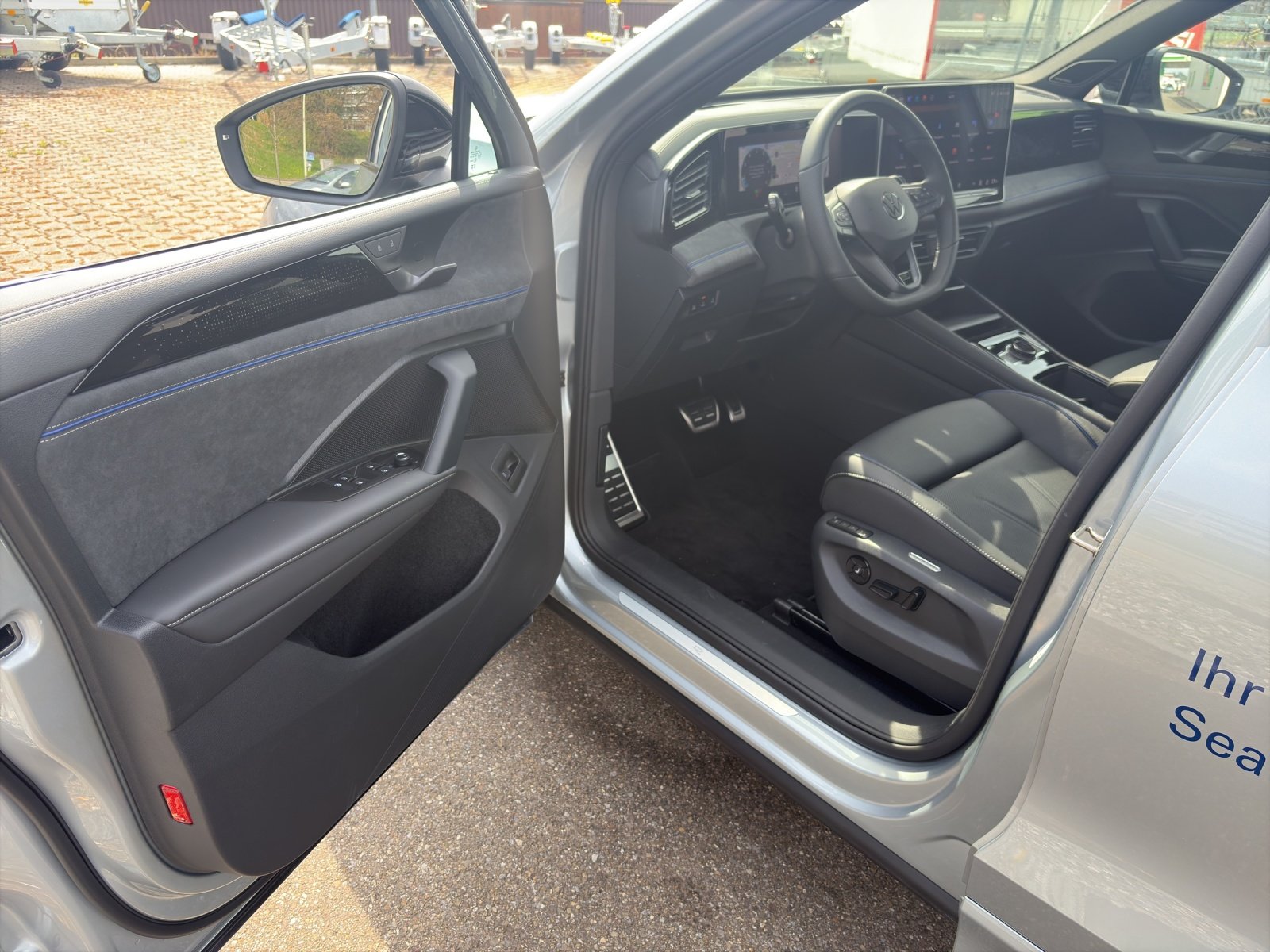 VW Tiguan 2.0 TSI R-Line DSG 4motion, Benzin, Occasion / Gebraucht, Automatik - 5