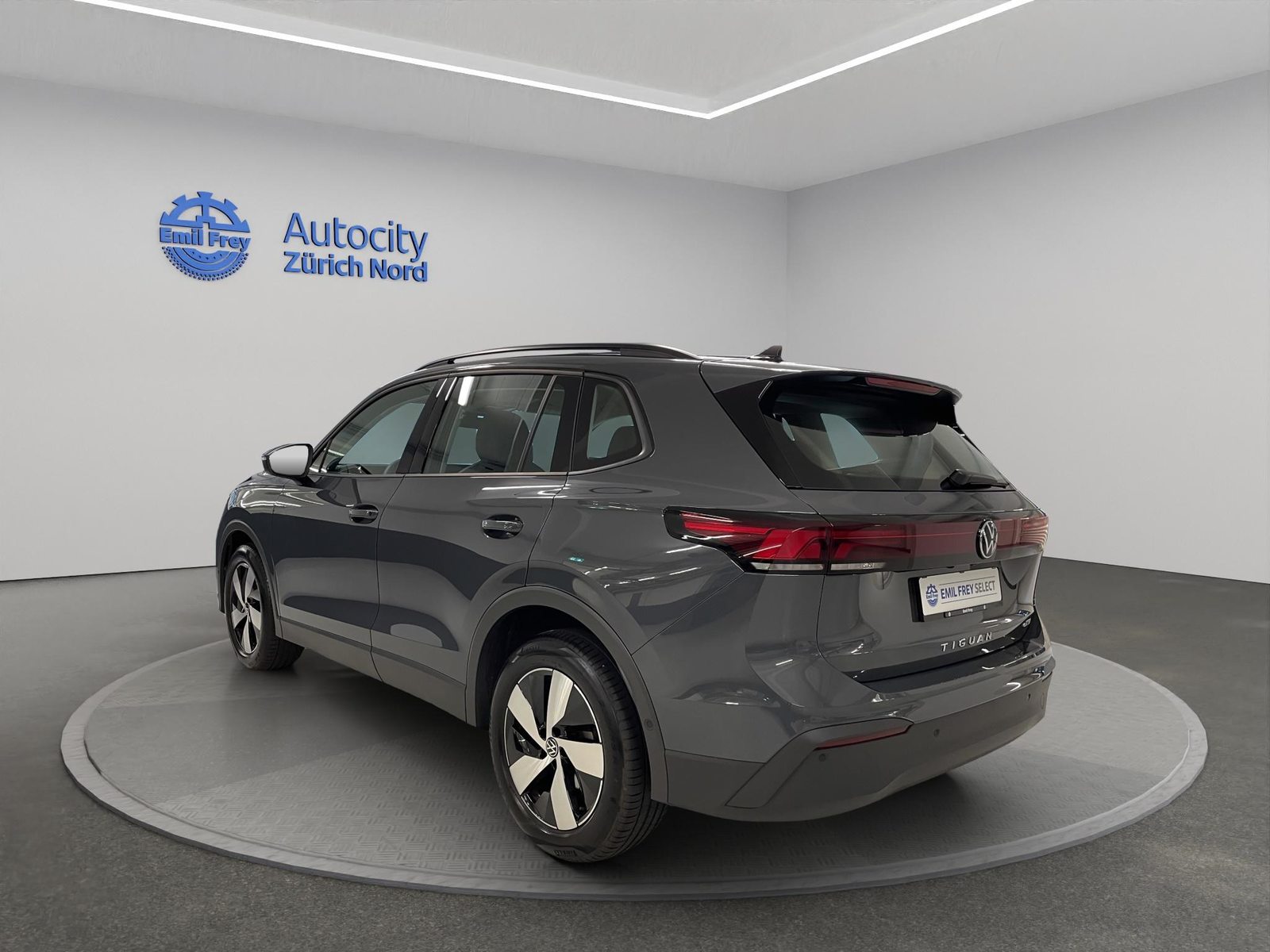 VW Tiguan 1.5 TSI Life DSG, Mild-Hybrid Benzin/Elektro, Occasion / Gebraucht, Automatik - 5