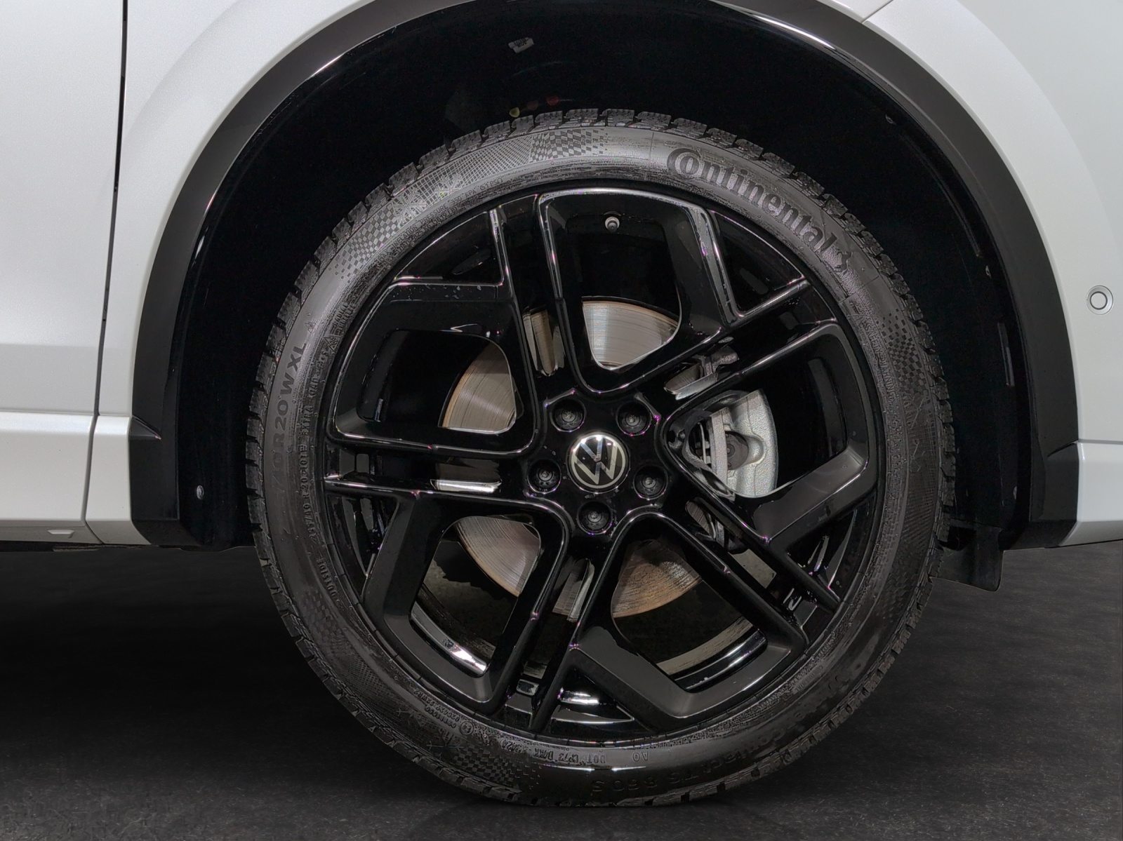 VW Tiguan R-Line UNITED, Benzina, Occasioni / Usate, Automatico - 5