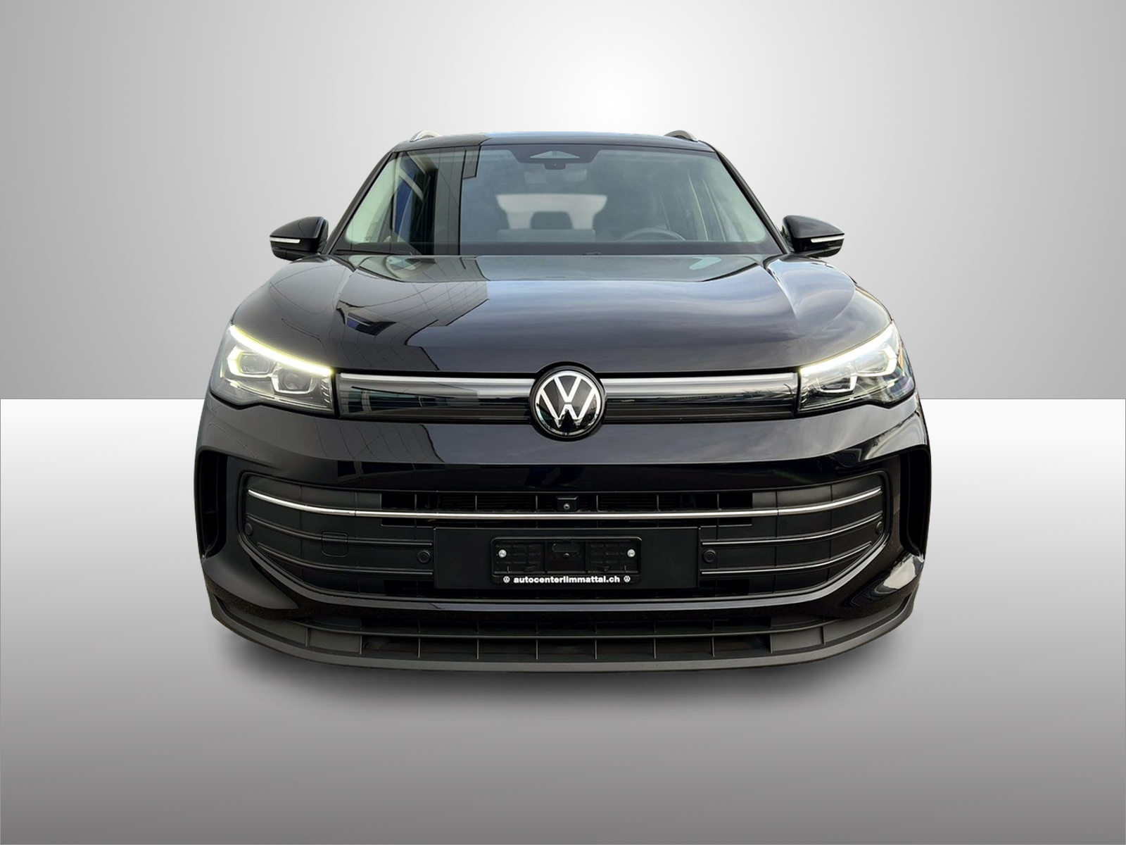 VW Tiguan UNITED, Benzin, Occasion / Gebraucht, Automatik - 2
