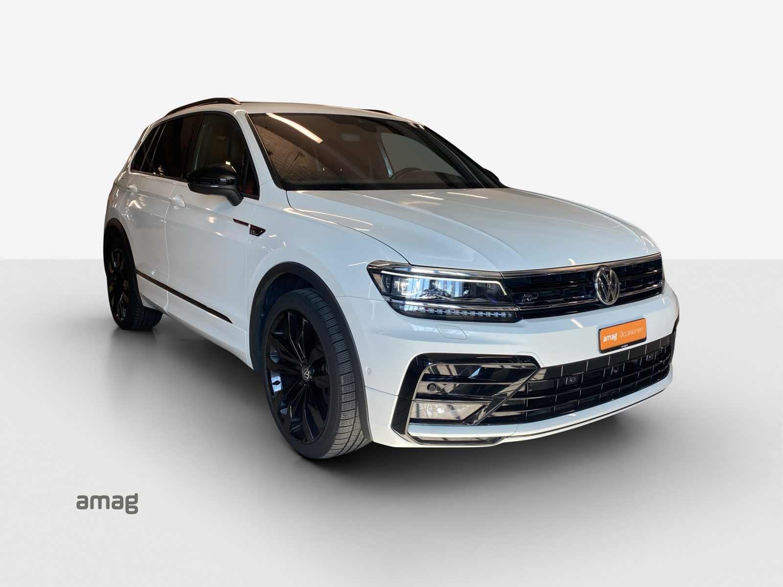VW Tiguan Highline, Diesel, Second hand / Used, Automatic - 6
