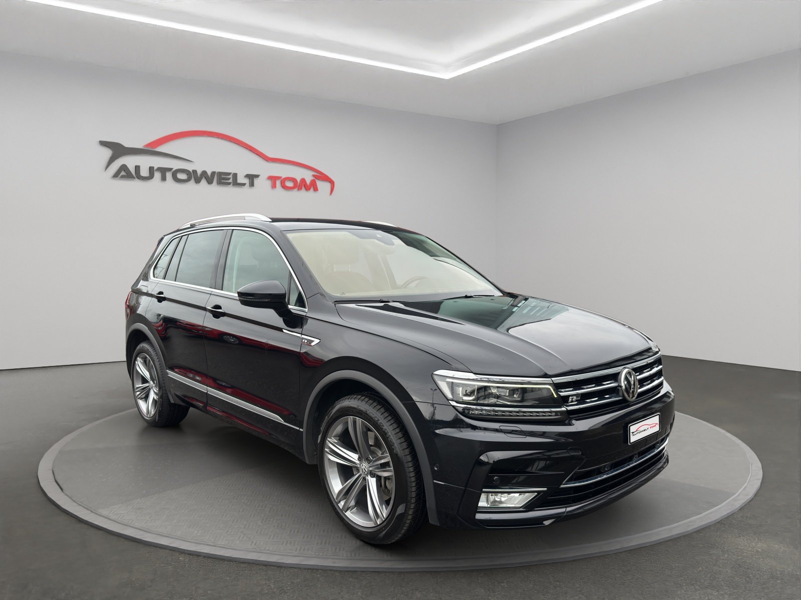 VW Tiguan 2.0TSI Highline R-Line 4Motion DSG, Benzina, Occasioni / Usate, Automatico - 7