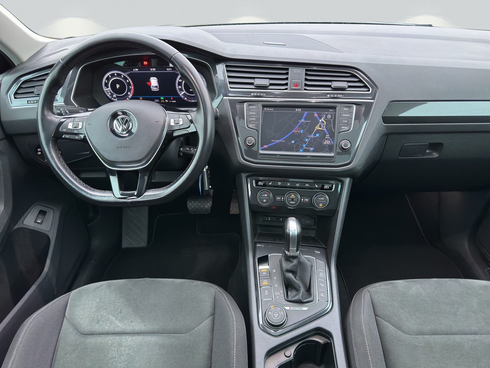 VW NEW Tiguan Highline, Petrol, Second hand / Used, Automatic - 7