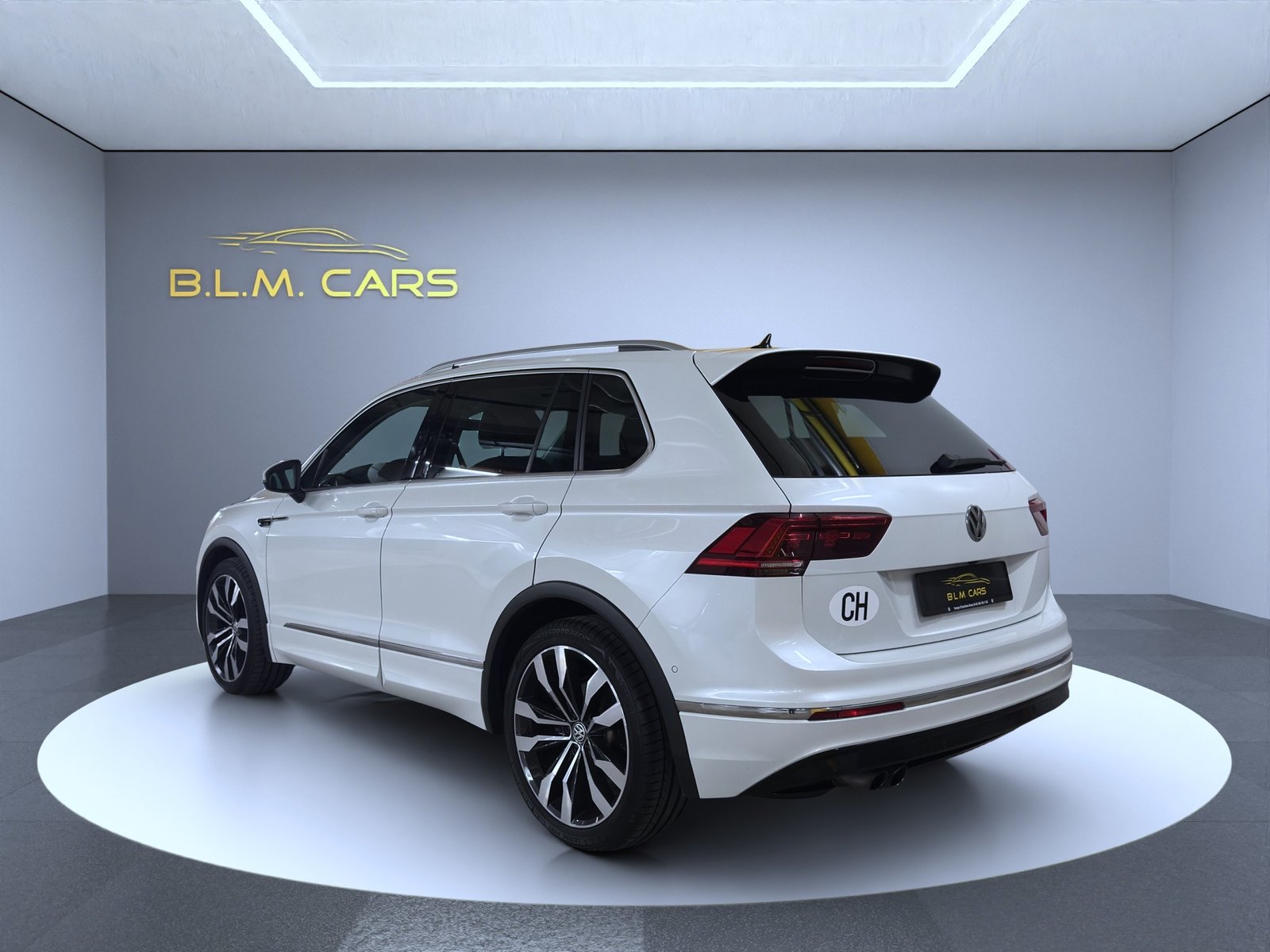 VW Tiguan 1.4TSI Comfortline R-Line 4Motion DSG, Essence, Occasion / Utilisé, Automatique - 4