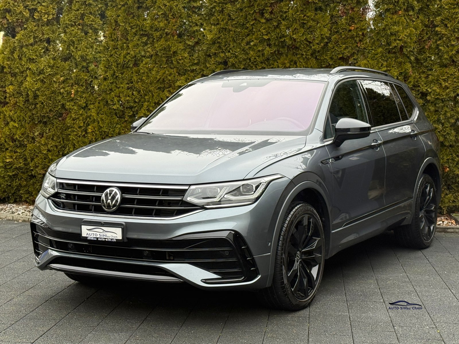 VW Tiguan Allspace 2.0TSI R-Line 4Motion DSG / CH-Fahrzeug /