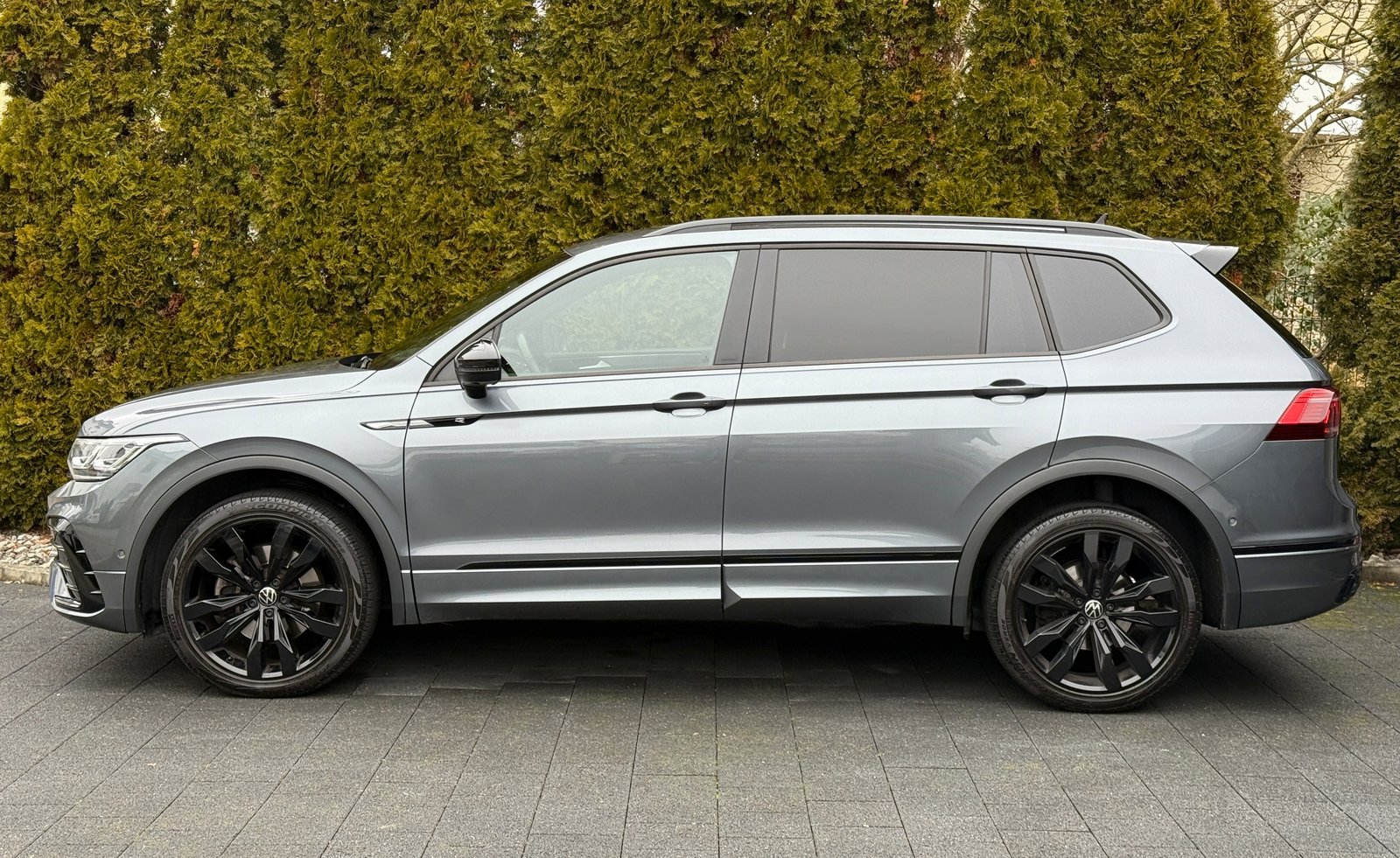 VW Tiguan Allspace 2.0TSI R-Line 4Motion DSG / CH-Fahrzeug /, Benzin, Occasion / Gebraucht, Automatik - 6