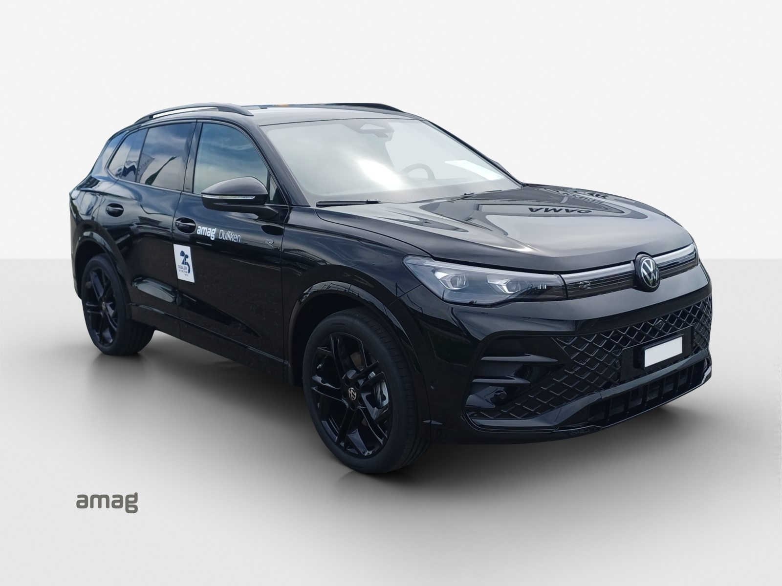 VW Tiguan R-Line, Voll-Hybrid Benzin/Elektro, Occasion / Gebraucht, Automatik - 2