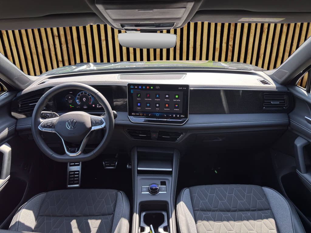 VW Tiguan 1.5 TSI Life DSG, Mild-Hybrid Benzin/Elektro, Occasion / Gebraucht, Automatik - 7