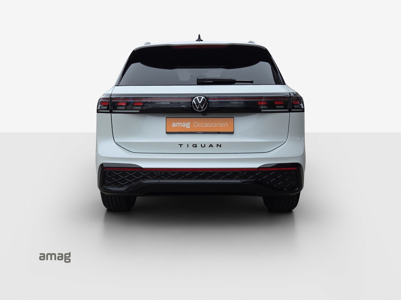 VW Tiguan R-Line, Diesel, Second hand / Used, Automatic - 4