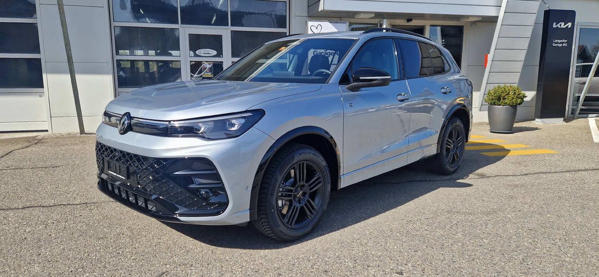 VW Tiguan 2.0 TDI SCR R-Line DSG 4motion, Diesel, Occasioni / Usate, Automatico - 2