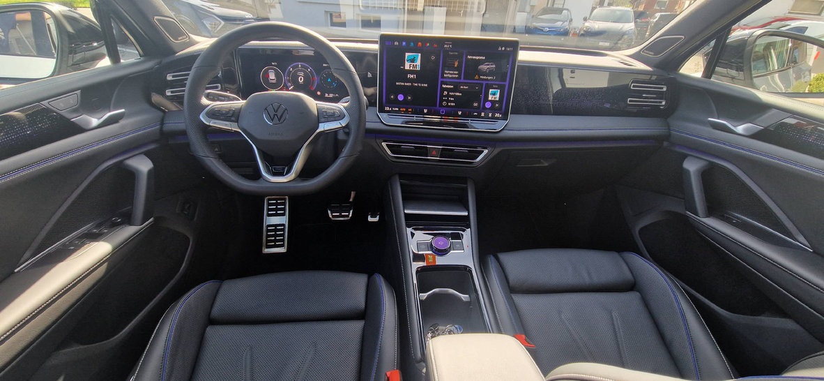 VW Tiguan 2.0 TDI SCR R-Line DSG 4motion, Diesel, Occasioni / Usate, Automatico - 7
