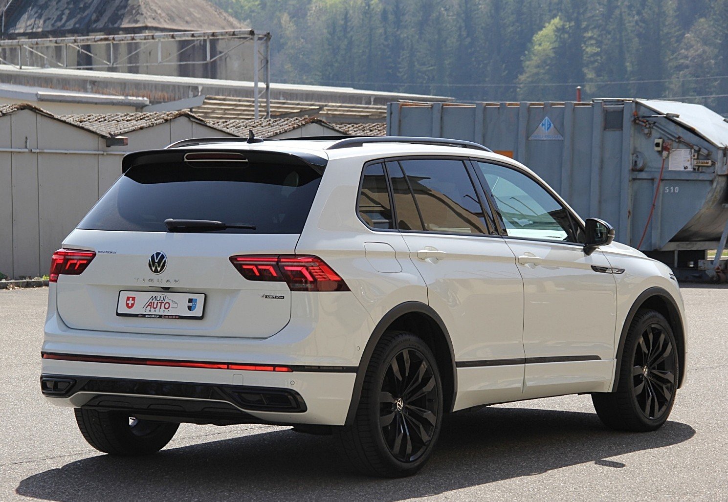 VW Tiguan 2.0 TDI SCR R-Line 4Motion DSG, Diesel, Second hand / Used, Automatic - 5