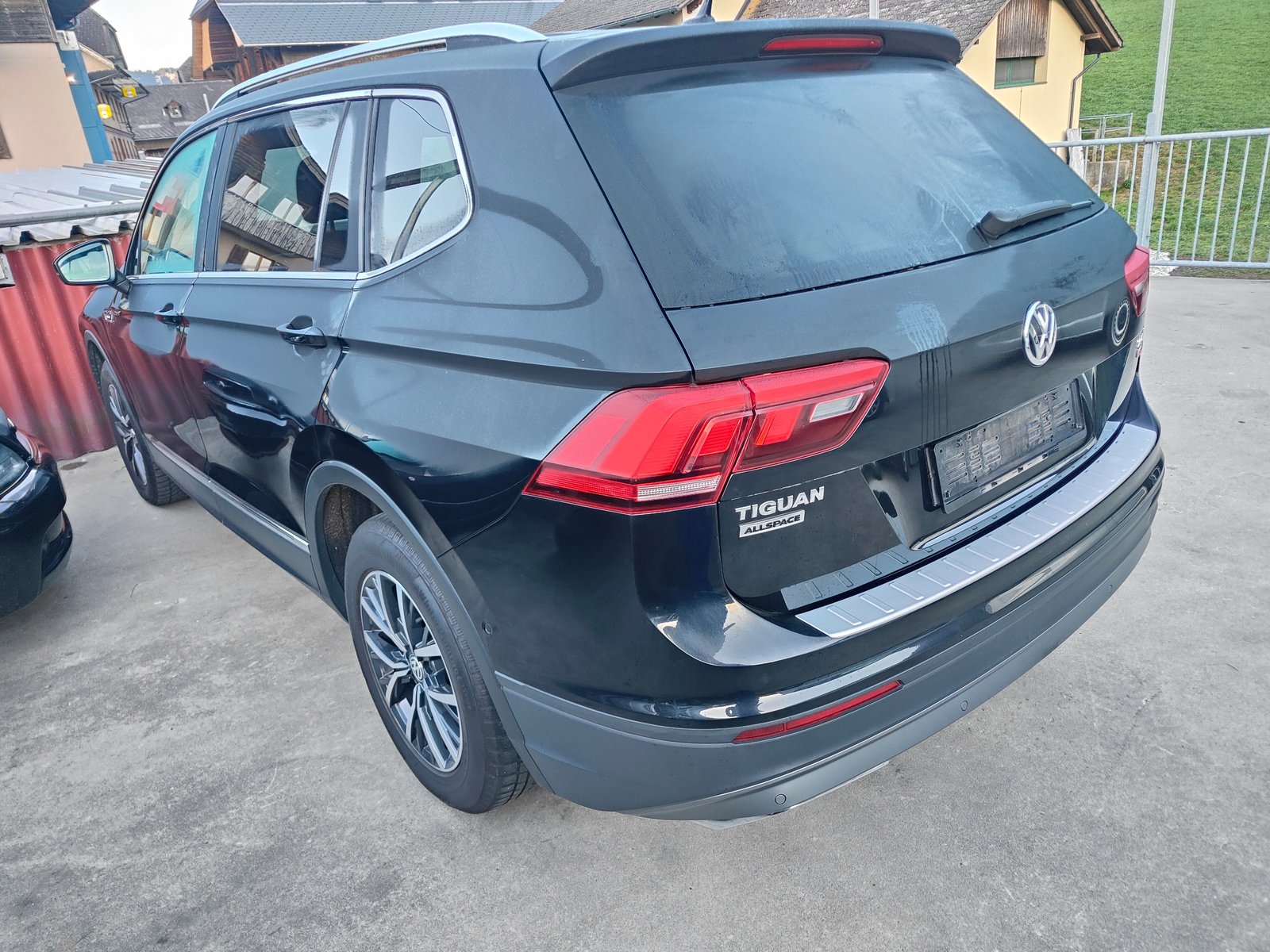 VW Tiguan Allspace 2.0 TDI SCR Comfortline 4MotionDSG, Diesel, Occasion / Utilisé, Automatique - 2