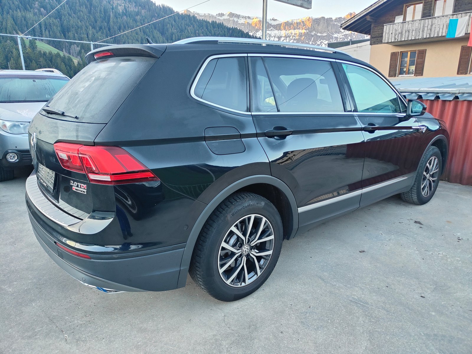 VW Tiguan Allspace 2.0 TDI SCR Comfortline 4MotionDSG, Diesel, Occasion / Utilisé, Automatique - 3