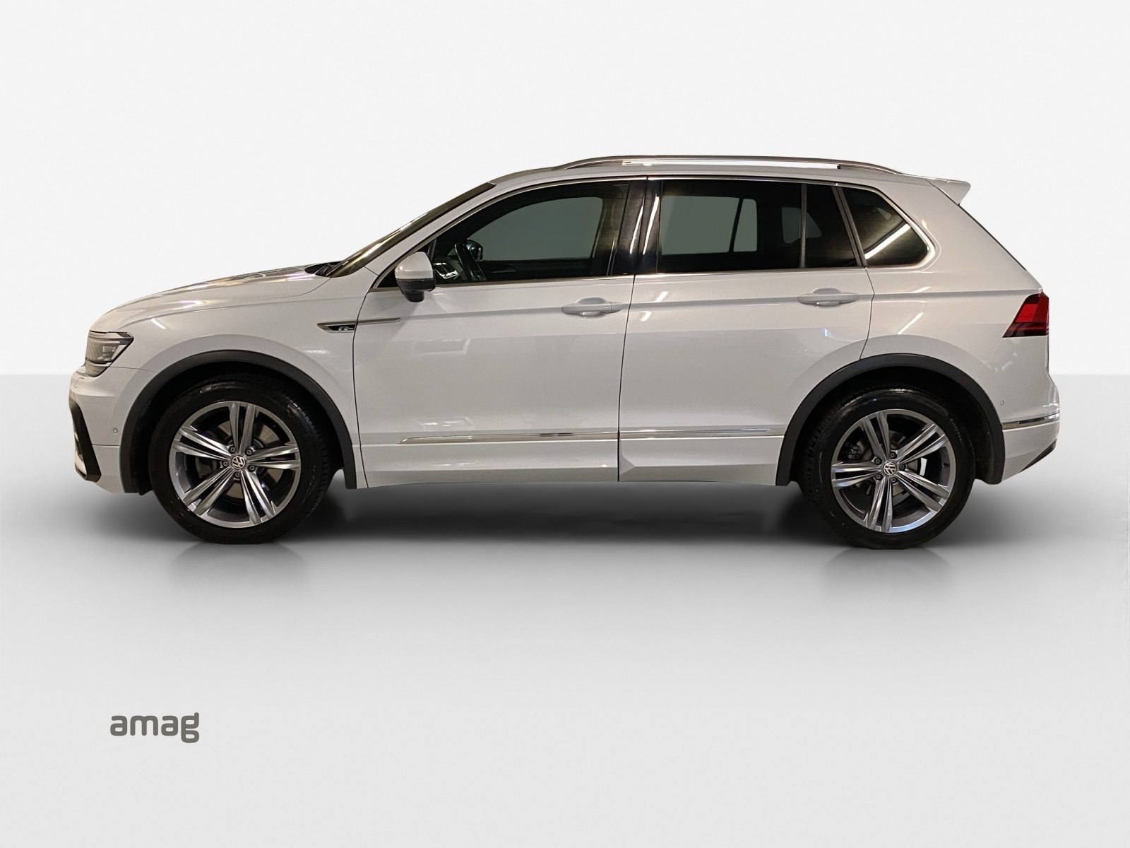 VW Tiguan Highline, Benzin, Occasion / Gebraucht, Automatik - 2